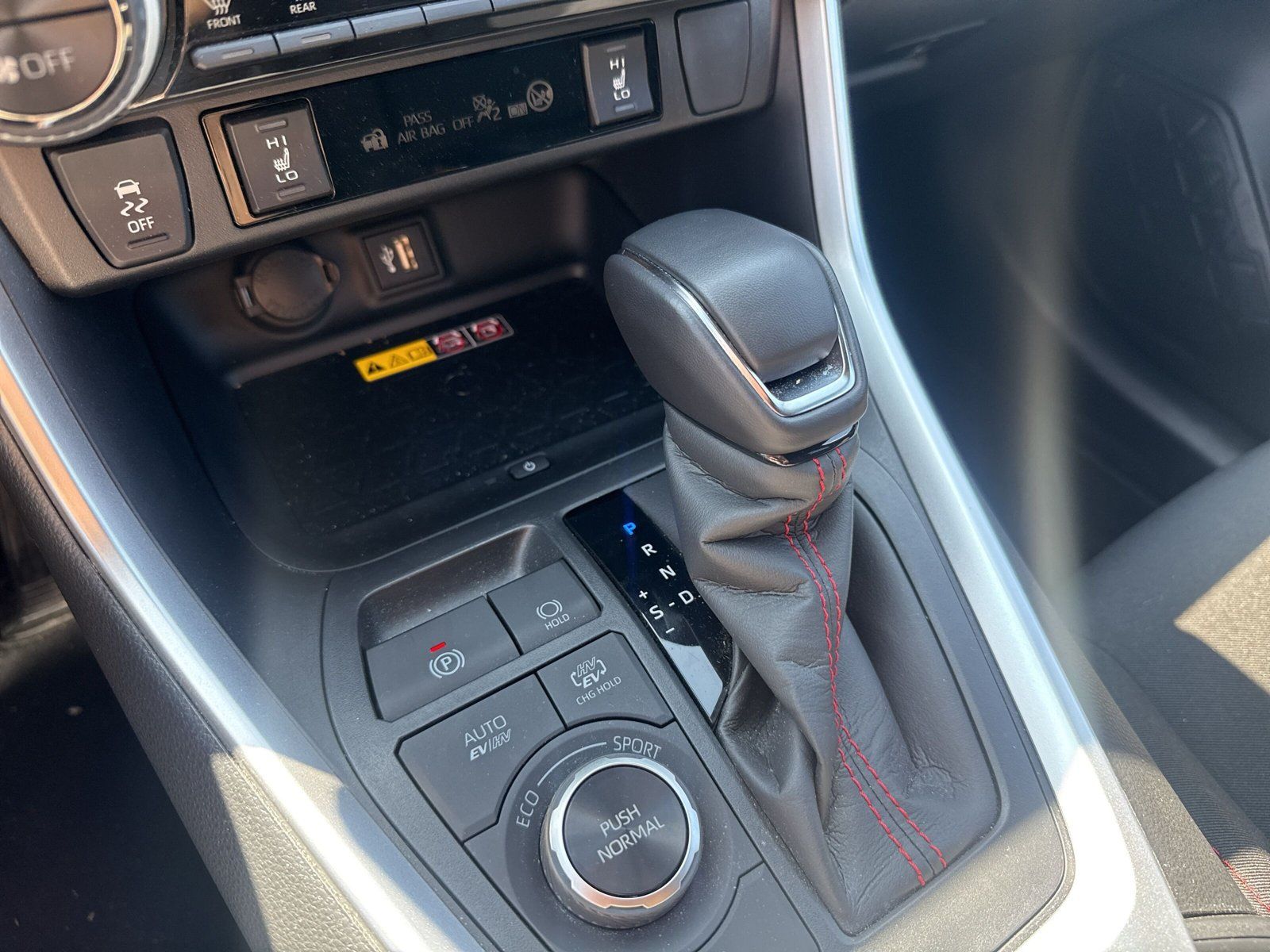 Toyota RAV 4 2,5l Plug-In Hybrid 4x4 Teamplayer *AHK Ab