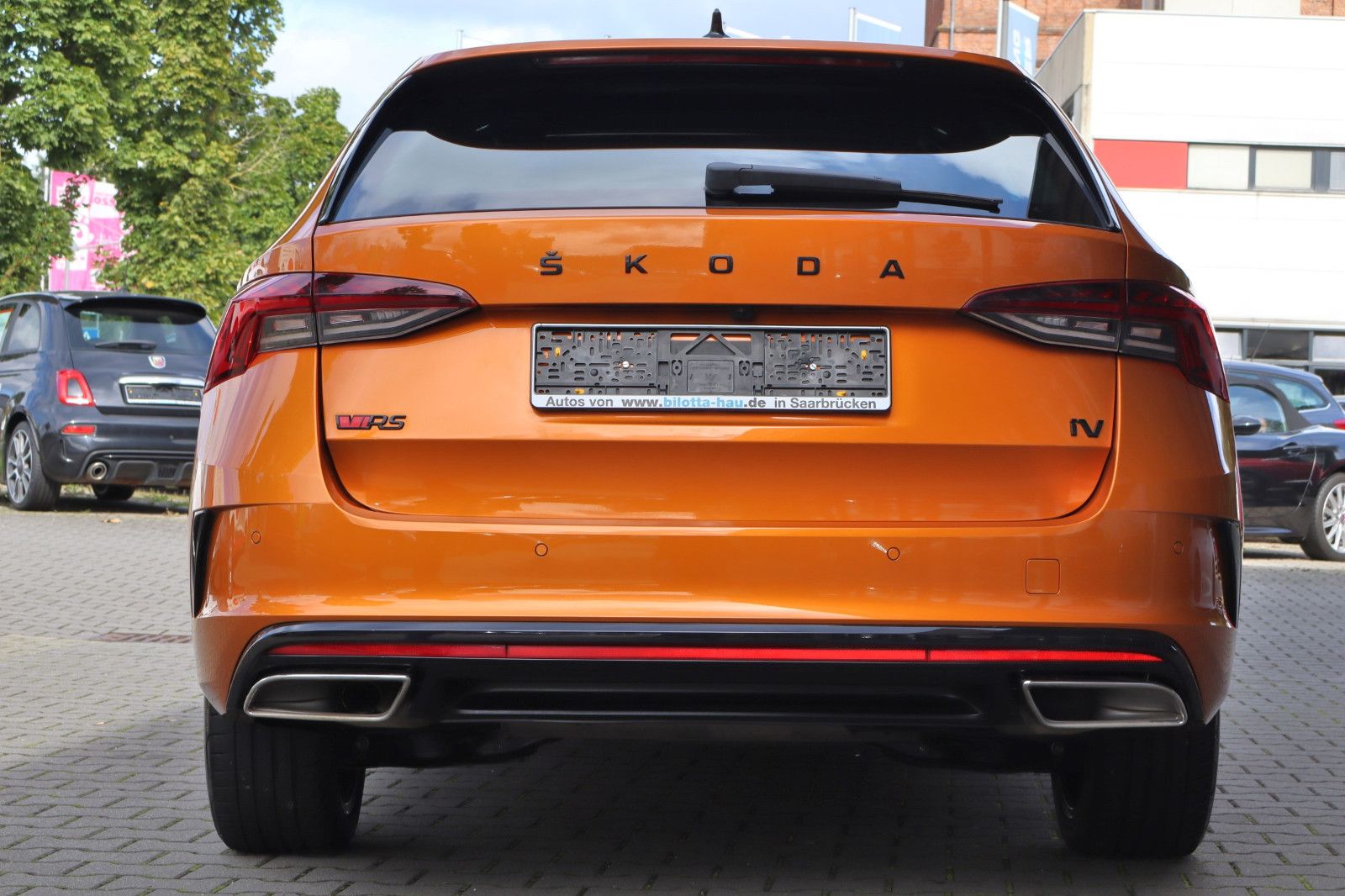 Skoda Octavia Combi RS 1.4 TSI iV DSG !LED+Navi+Pano!
