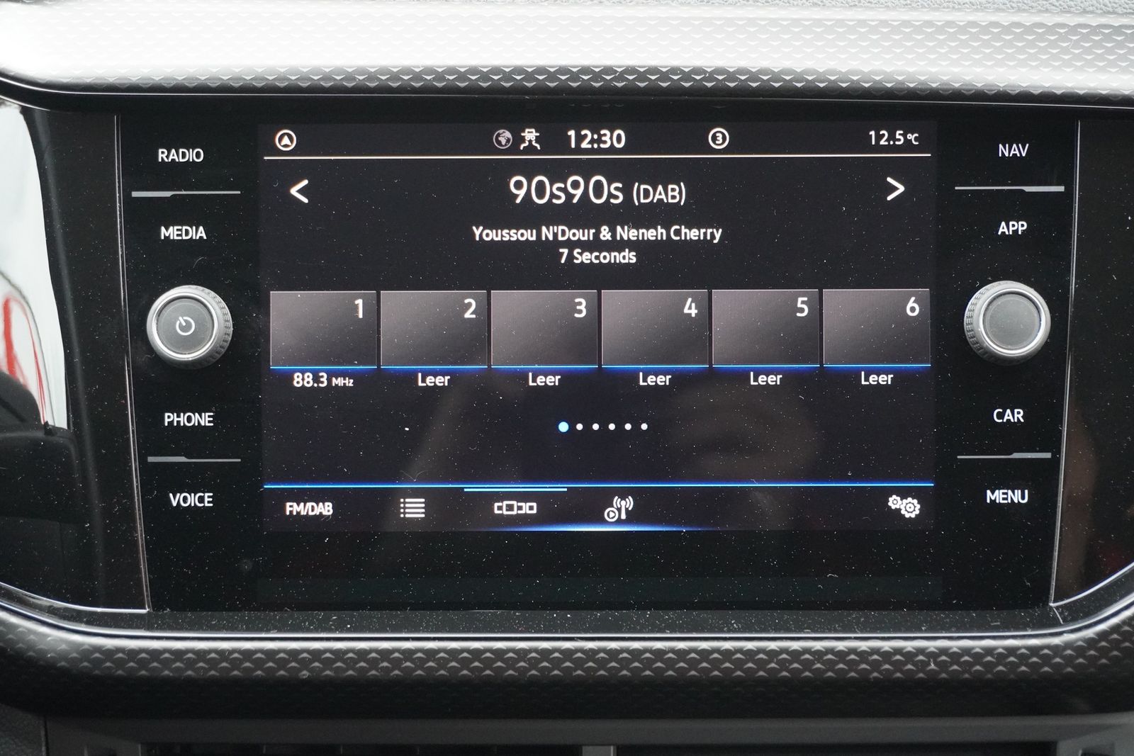 Volkswagen T-Cross 1.0 TSI - Samsaru's Car Outlet