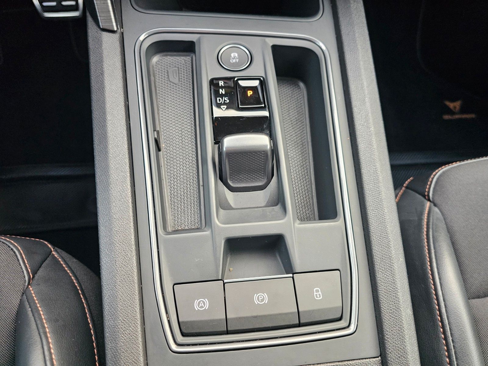 Cupra Formentor VZ 1.4 e-Hybrid *AHK *360° *Memory
