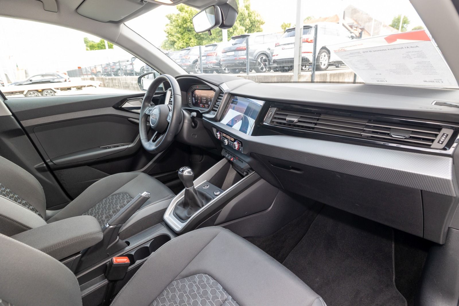 Audi A1 Sportback advanced 30 TFSI - Samsaru's Car Outlet