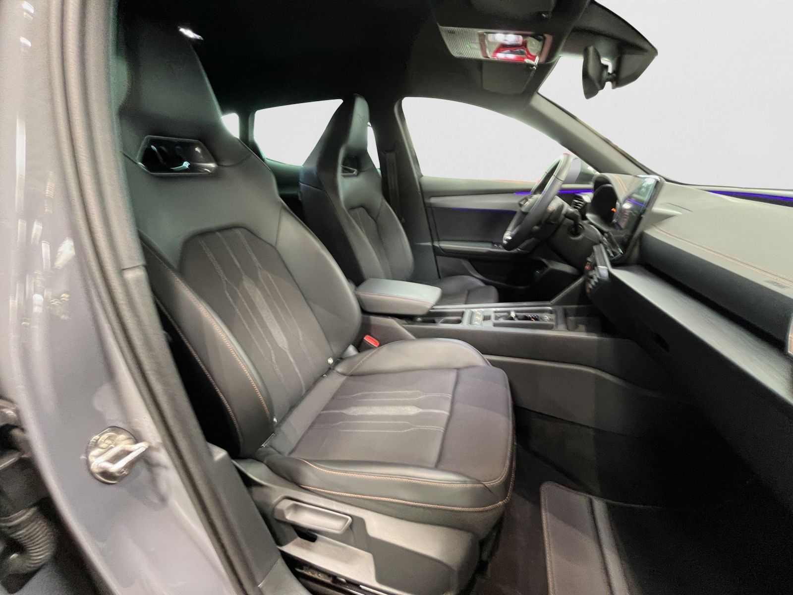 Cupra Formentor VZ 2.0 TSI 4DRIVE - Samsaru's Car Outlet