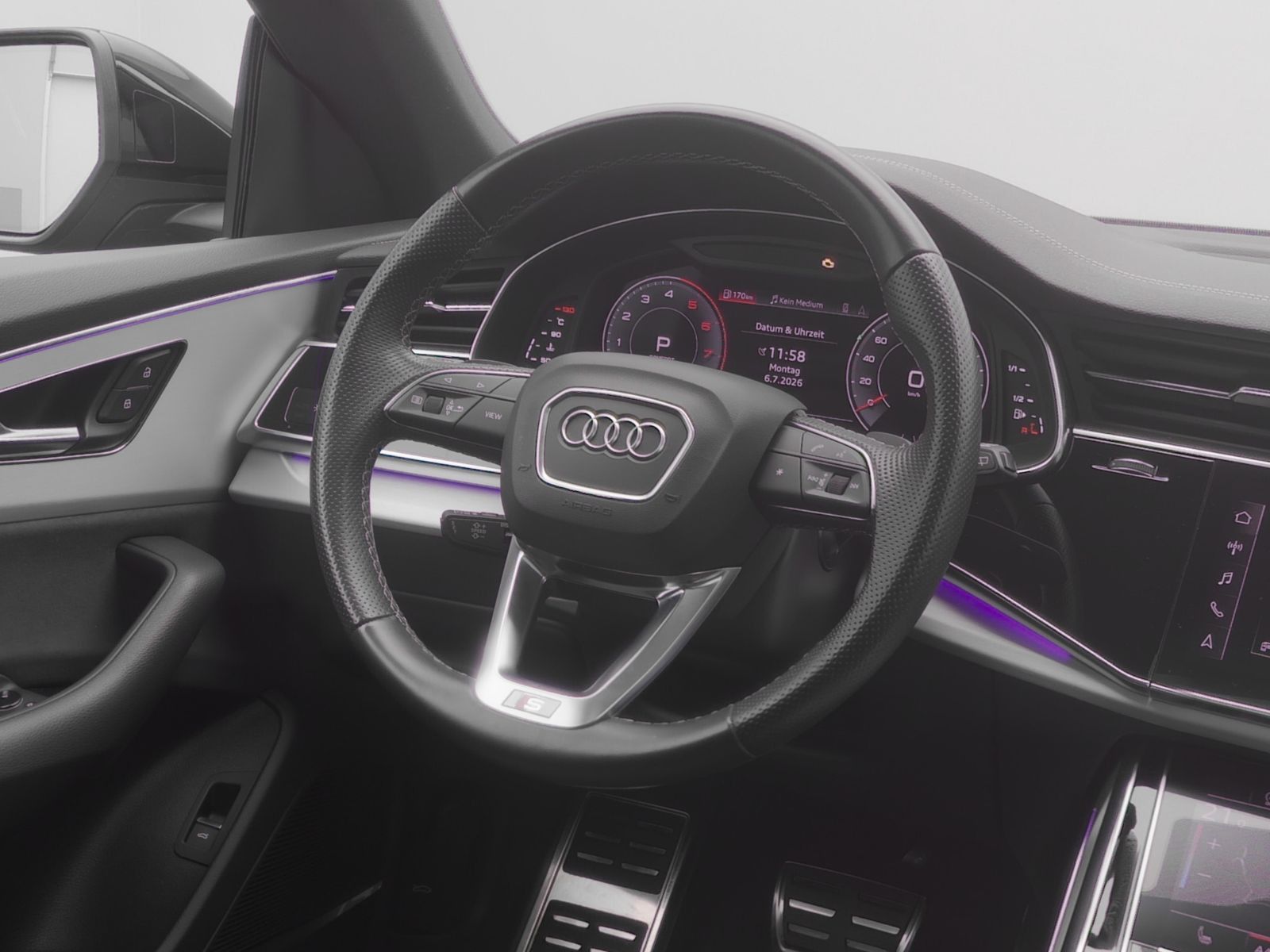 Audi Q8 55 TFSI quattro tiptronic 2x S line