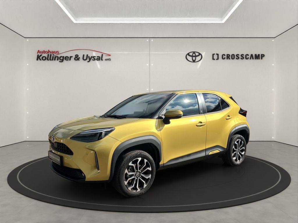Toyota Yaris Cross Hybrid 1.5 VVT-i Team D 15 Jahre Gar