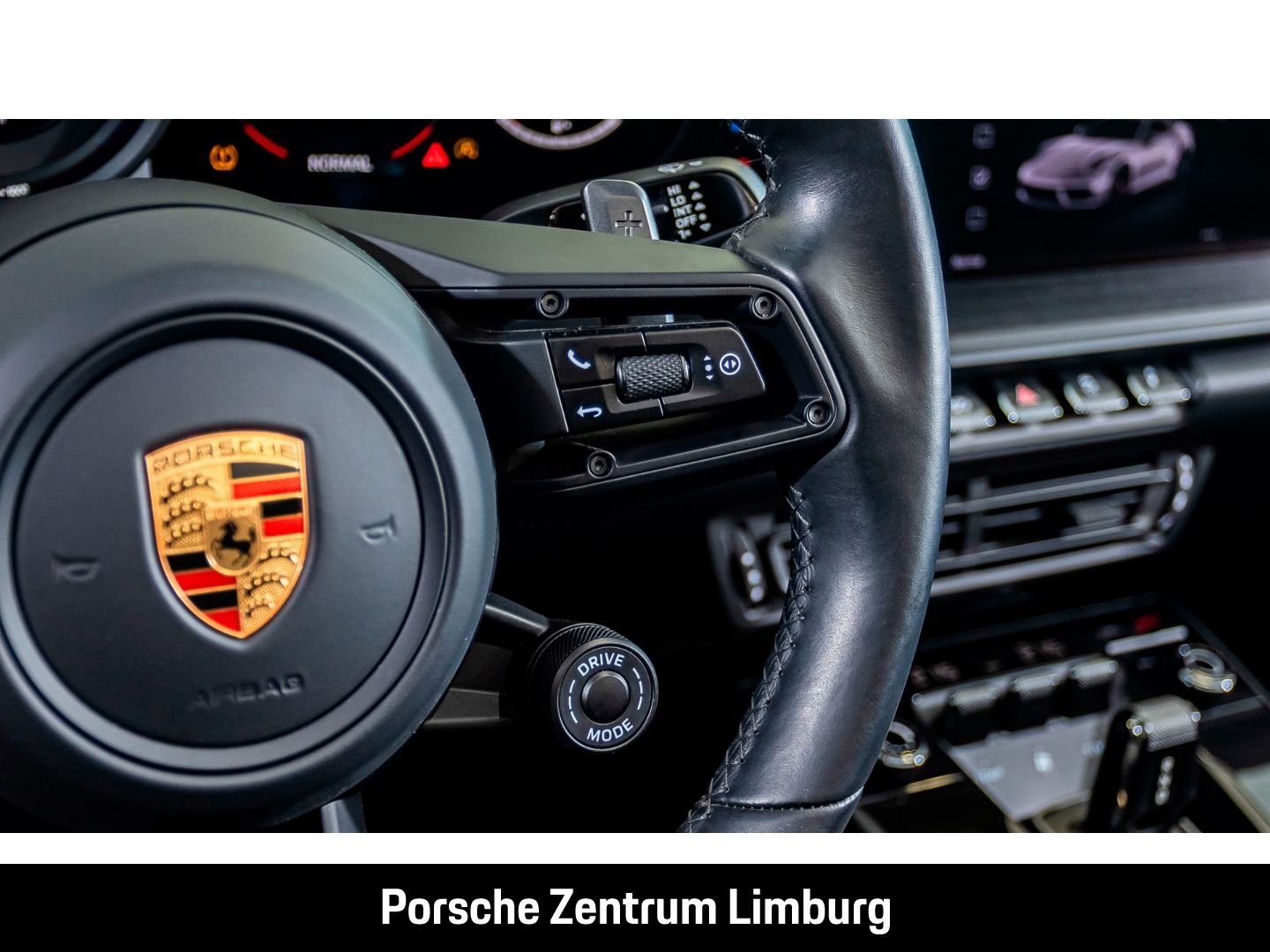 Porsche 992 911 Carrera 4 GTS Cabriolet LiftsystemVA LED