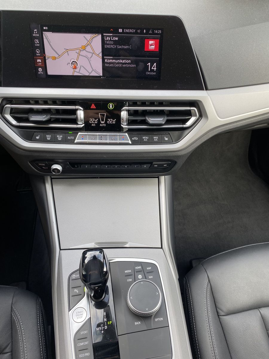 BMW 320d Navi Pro - Samsaru's Car Outlet