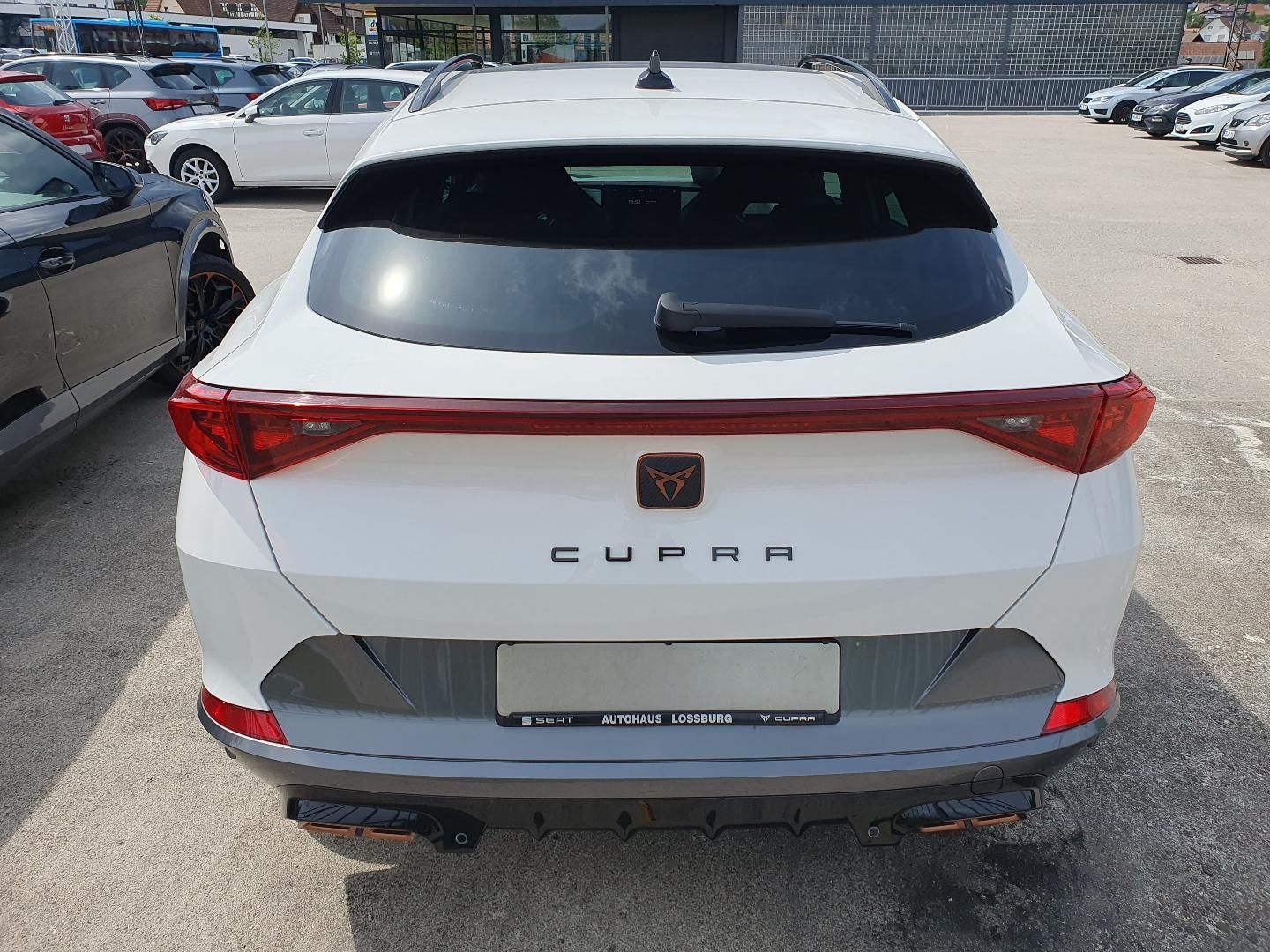 Cupra Formentor VZ 1.4 e-hybrid - Samsaru's Car Outlet