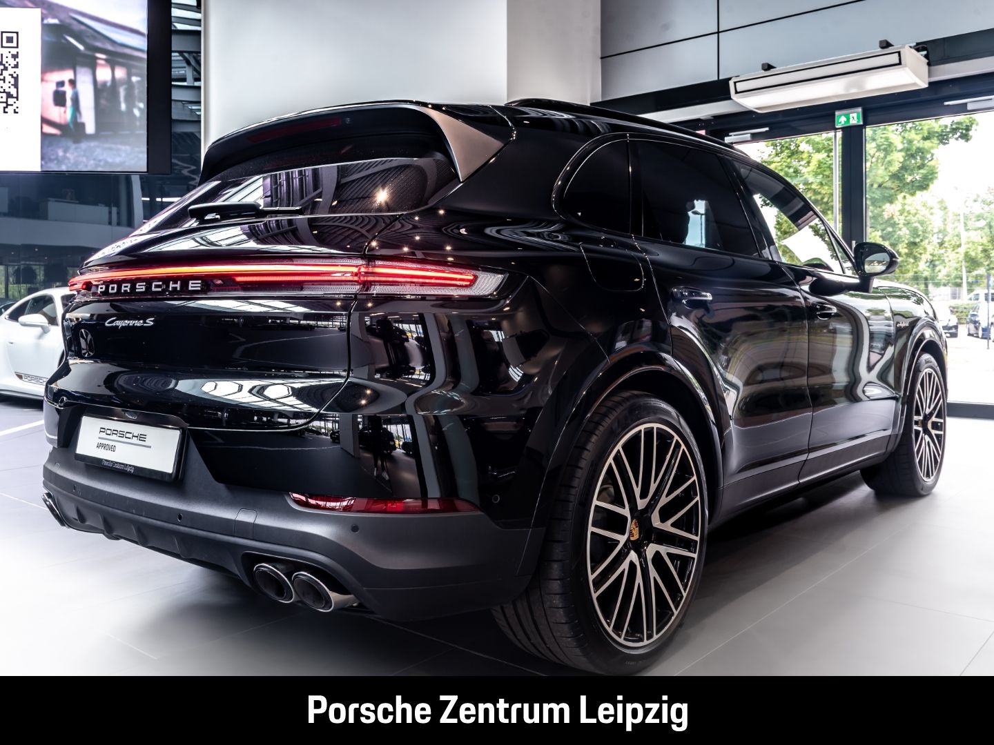 Porsche Cayenne S E-Hybrid Massage Sportabgas Inno HUD