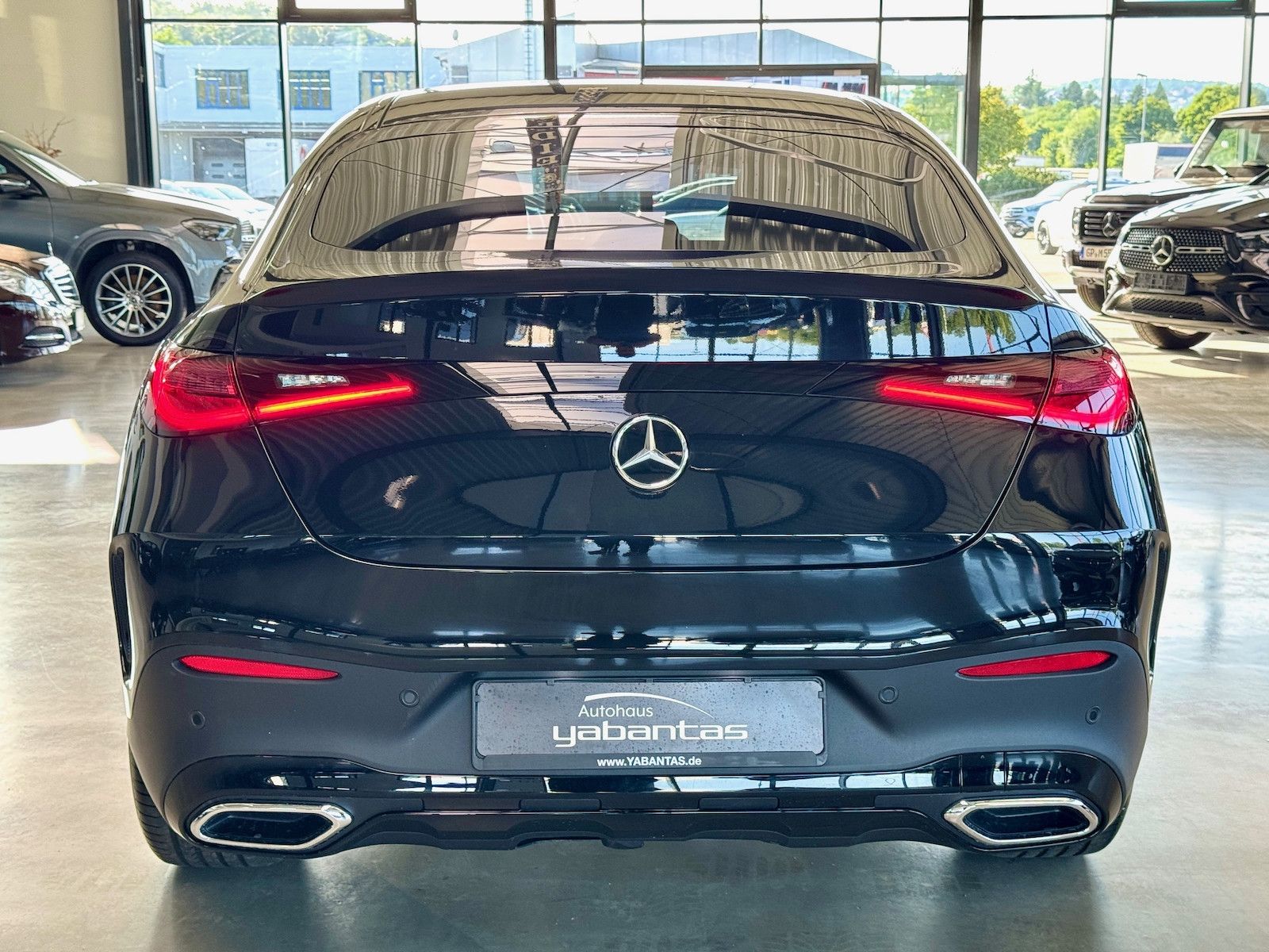 Mercedes-Benz GLC 300 4M Coupé AMG - Samsaru's Car Outlet