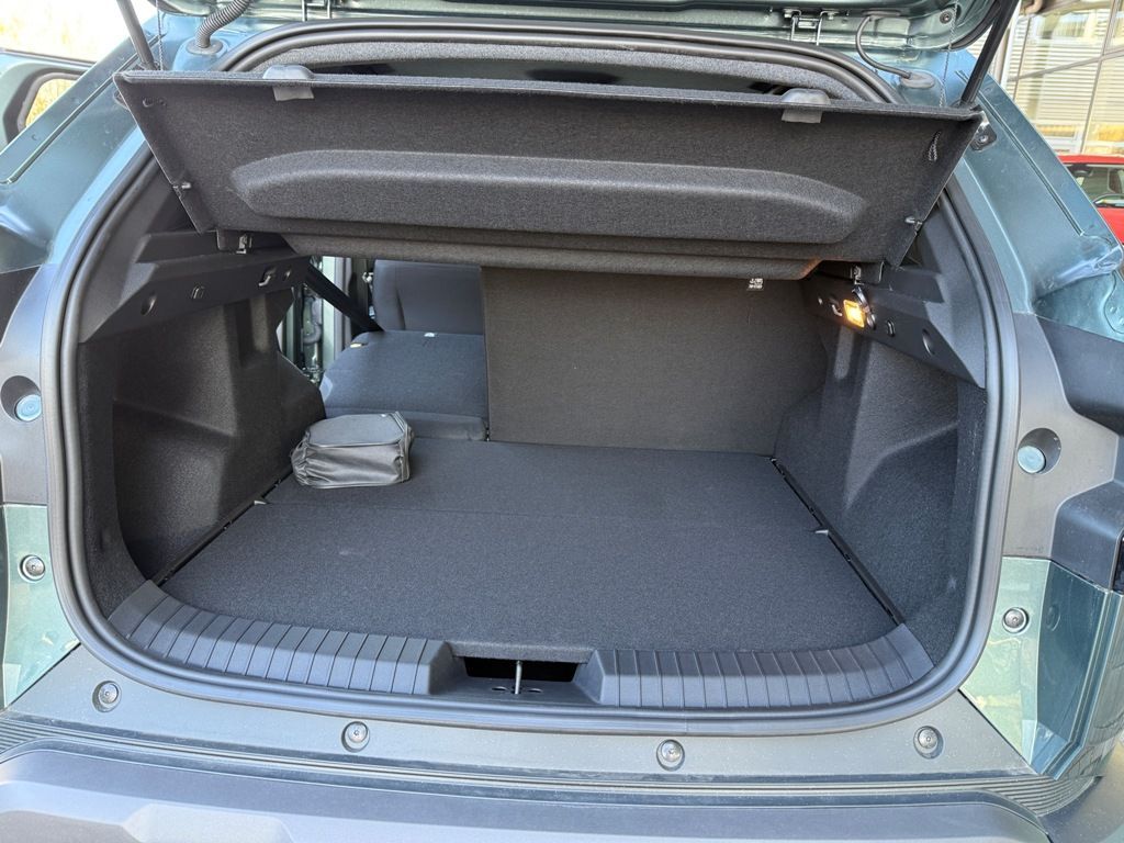 Dacia Duster Hybrid 140 Journey - Samsaru's Car Outlet