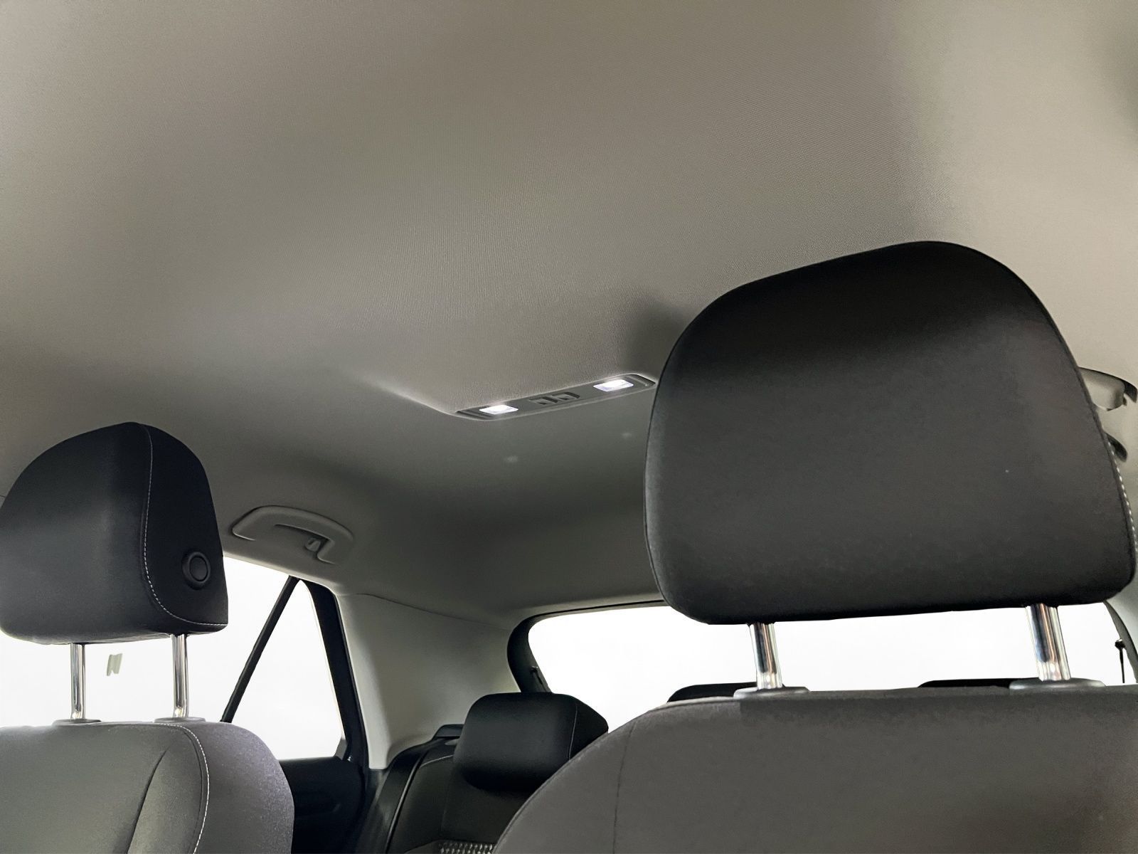 Volkswagen T-Roc 2.0 TDI Active - Samsaru's Car Outlet