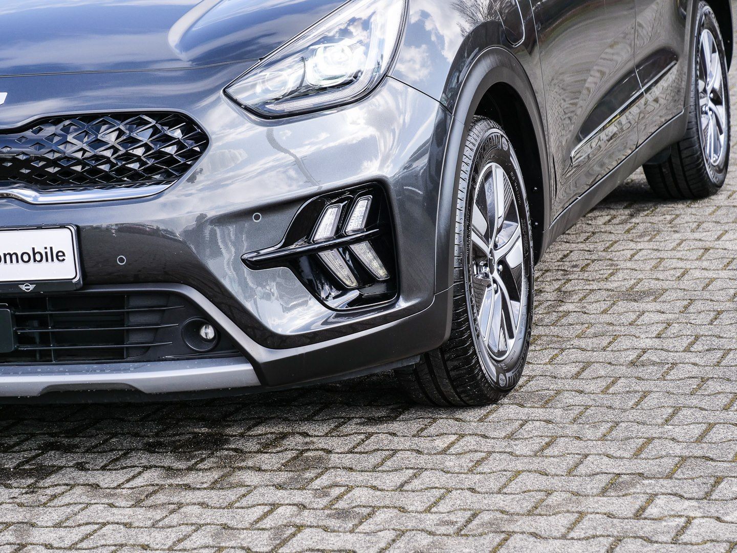 Kia Niro 1.6 GDI Spirit Plug-in Hybrid - Samsaru's Car Outlet