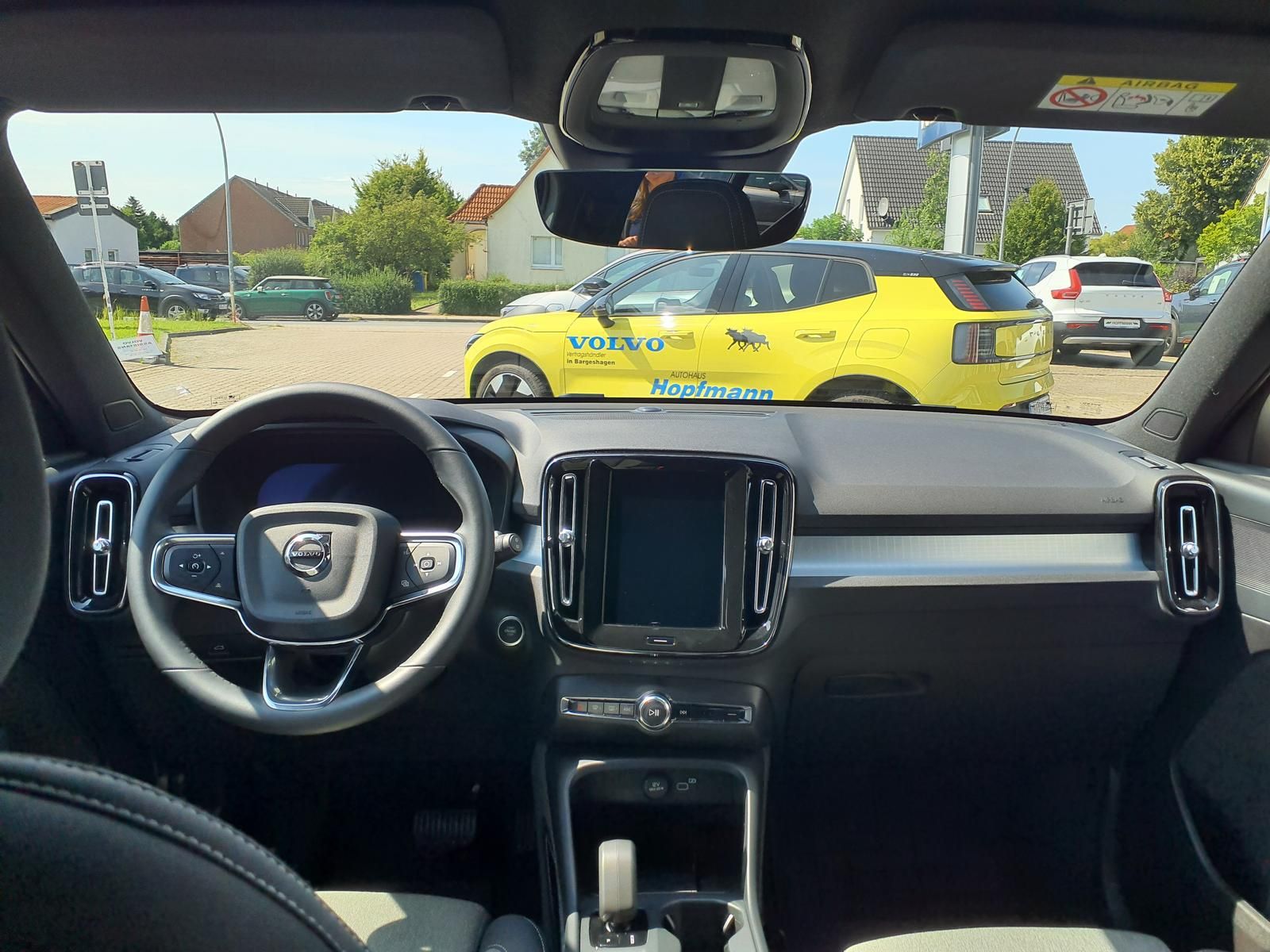 Volvo XC40 B4 Benzin Aut. AHK / ACC / BLIS