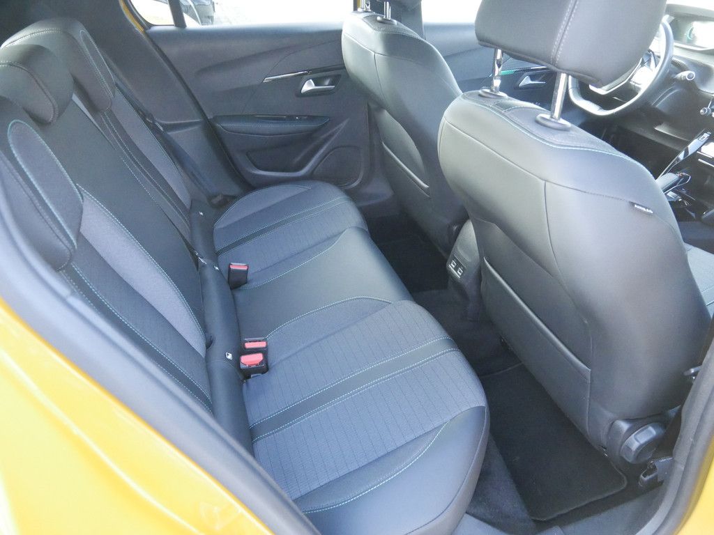 Peugeot e-208 Allure - Samsaru's Car Outlet