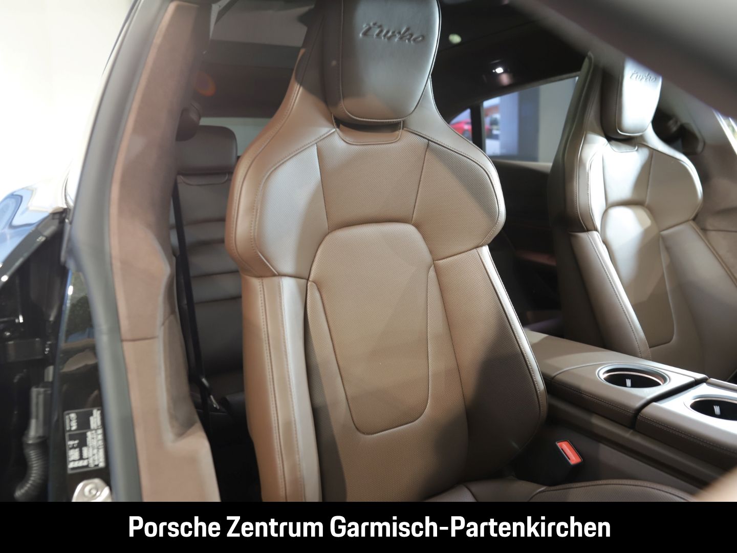 Porsche Taycan Turbo Cross Turismo 360 Kamera Klima ACC