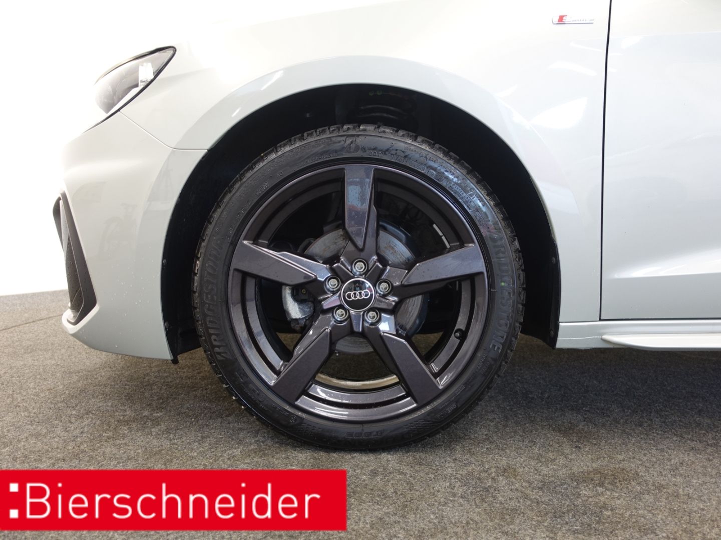 Audi A1 Sportback 25 TFSI S tronic line - Samsaru's Car Outlet