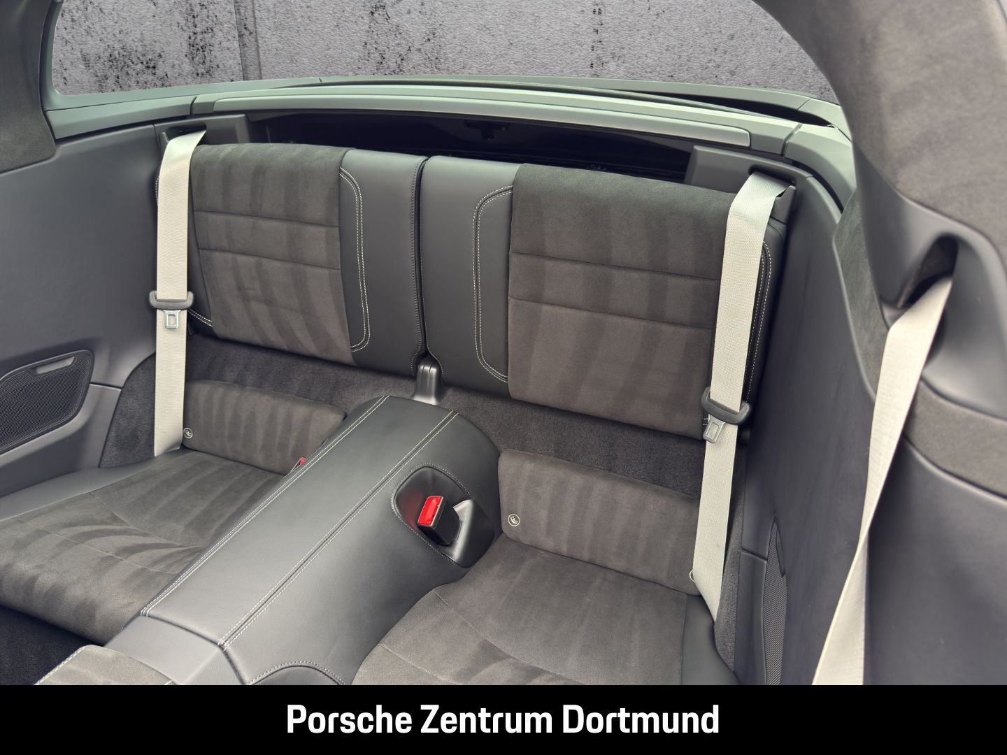 Porsche 992 911 Targa 4 GTS BOSE Sportabgas LED-Matrix