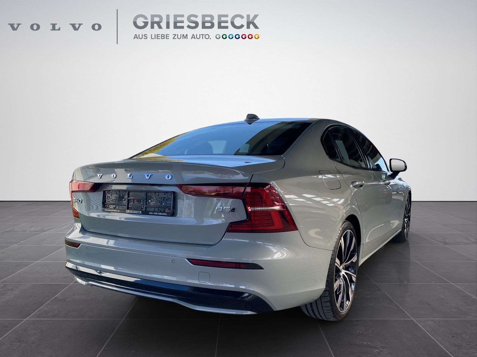 Volvo S60 B5 Ultimate Dark FLA*ACC*HUD*4xSHZ*STH*LM