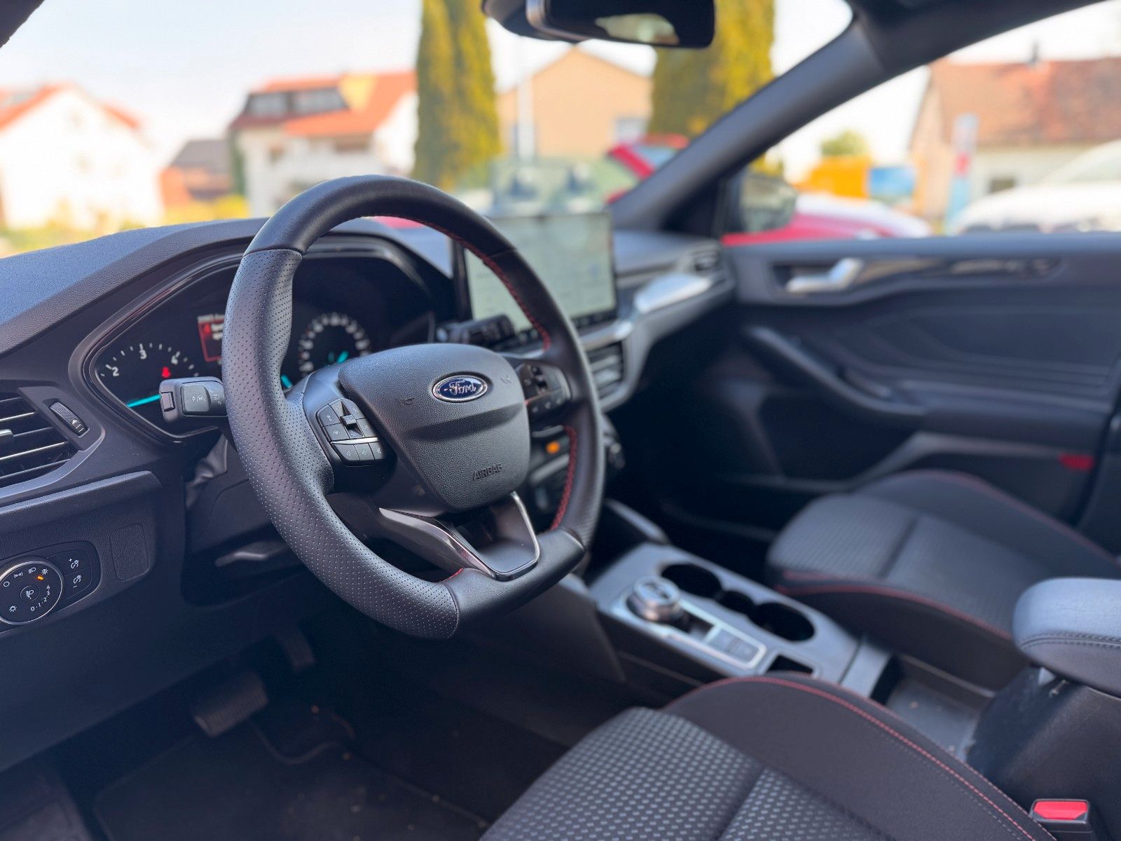 Ford Focus St-Line 1.5 Turnier ABSTEMP. KAMERA NAVI