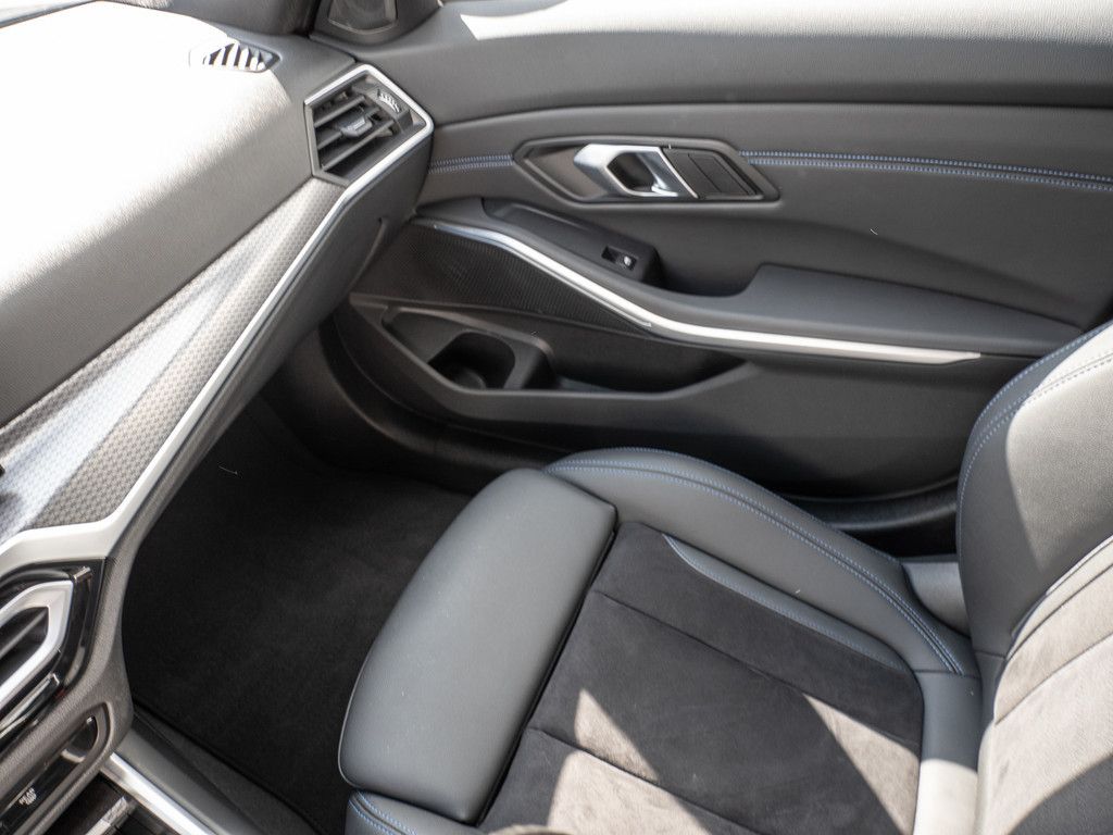 BMW 320d Touring M-Sport - Samsaru's Car Outlet