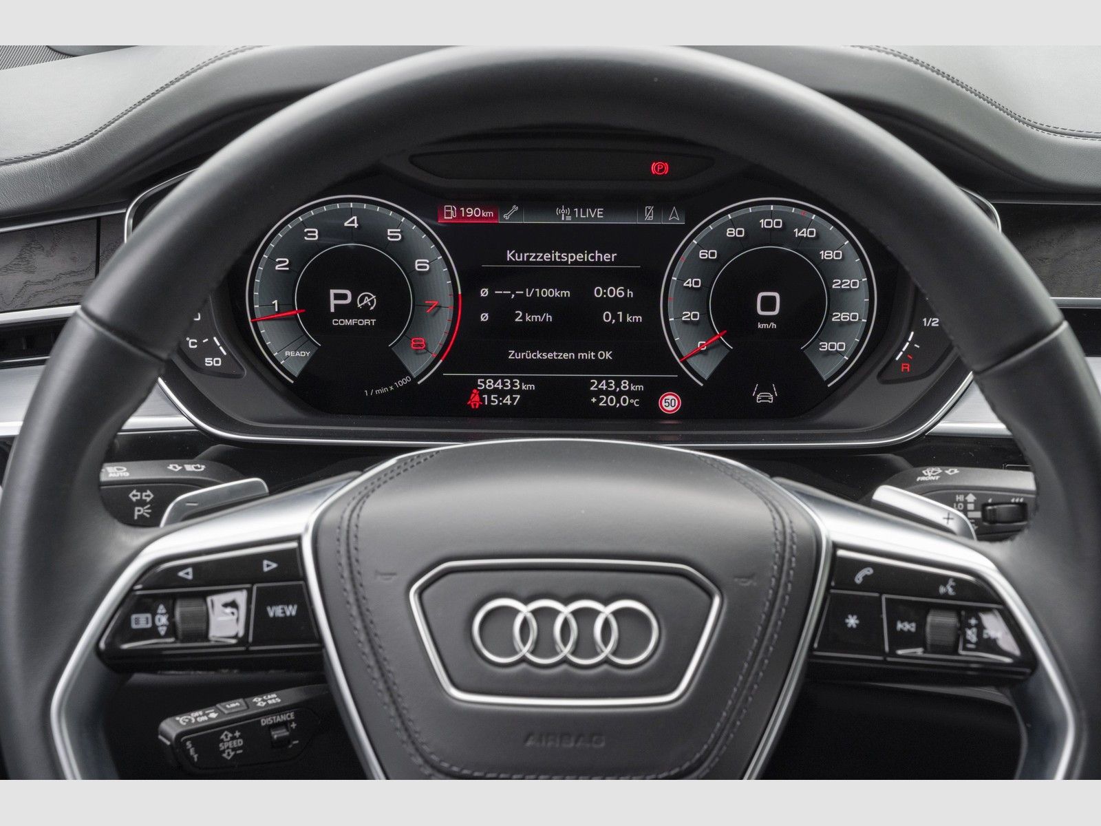 Audi A8 L 60TFSI Advanced - Samsaru's Car Outlet