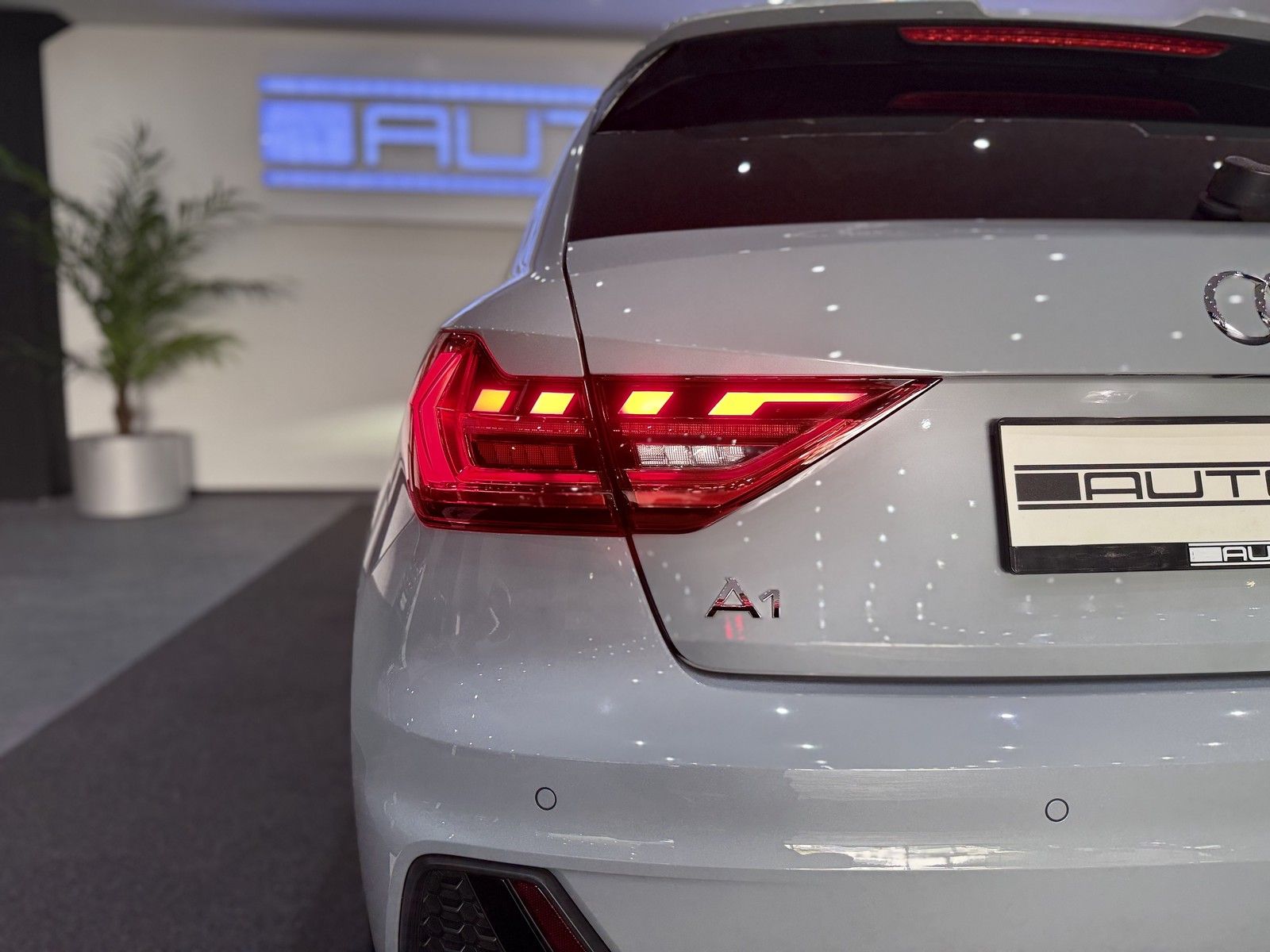 Audi A1 Sportback 30 TFSI S-LINE*MATRIX*VIRT.COCKPIT