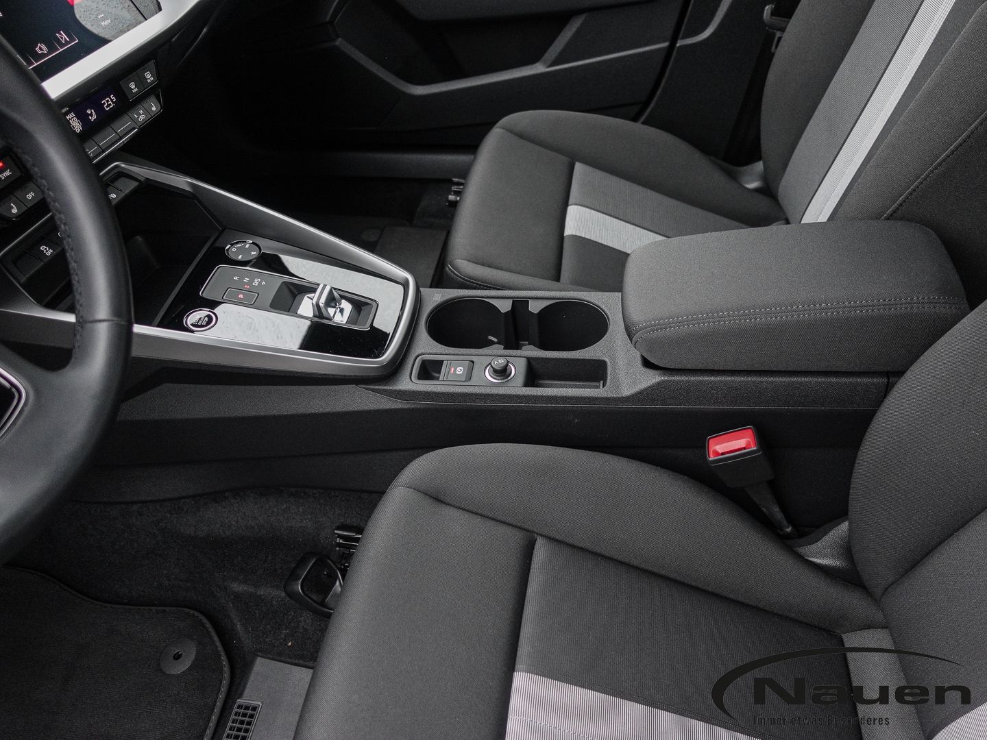 Audi A3 Limousine 30 TFSI S-line *ACC*LED*KAMERA*SHZ*