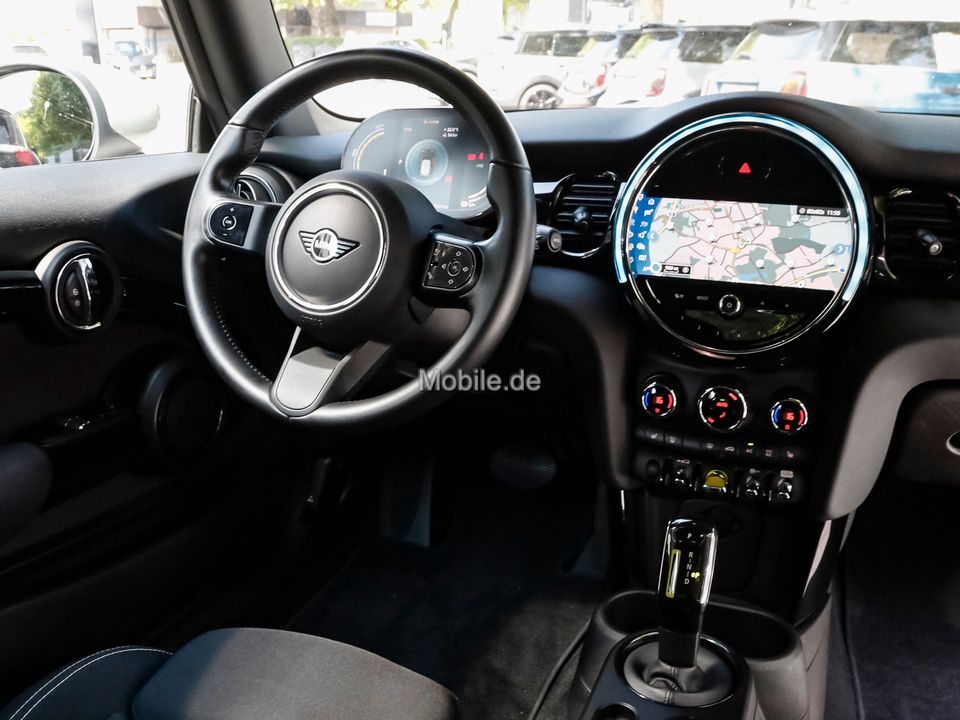 MINI COOPER SE Cooper SE Essential - Samsaru's Car Outlet