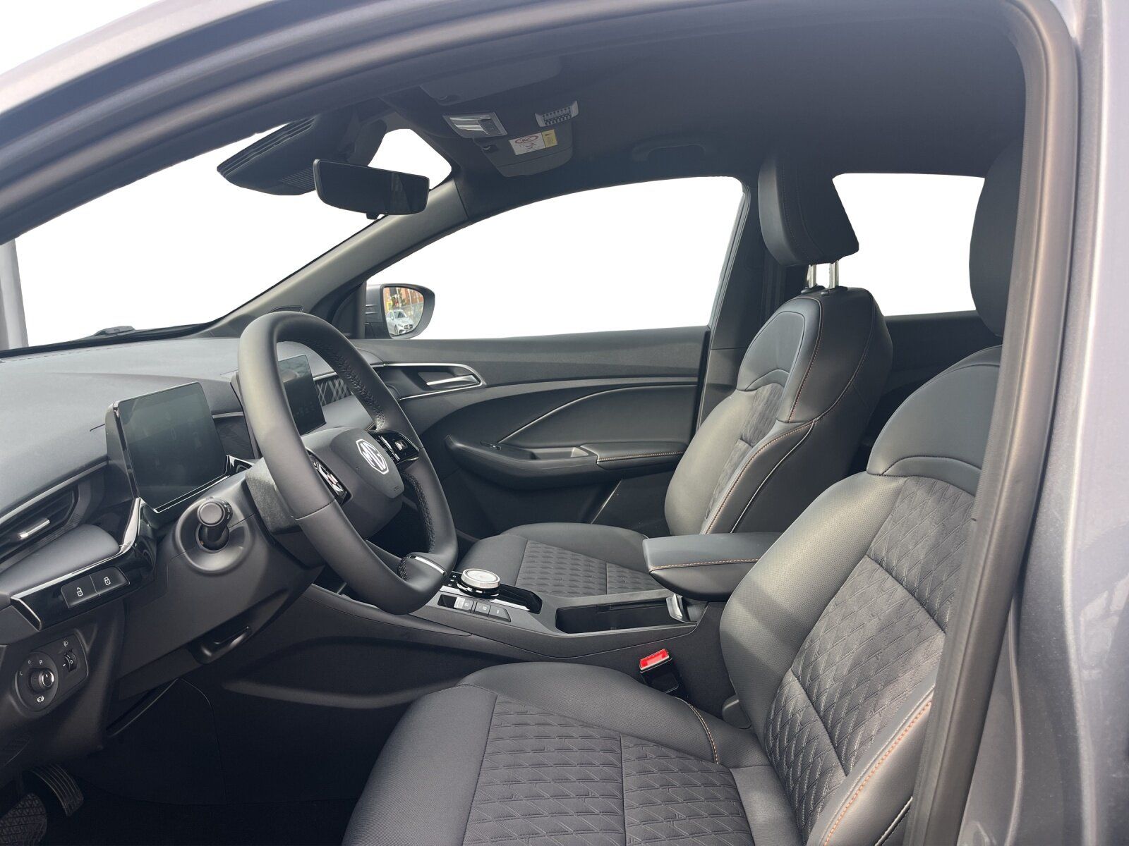 MG3 Hybrid+ Luxury +360*+SHZ+ACC+LED+CarPlay