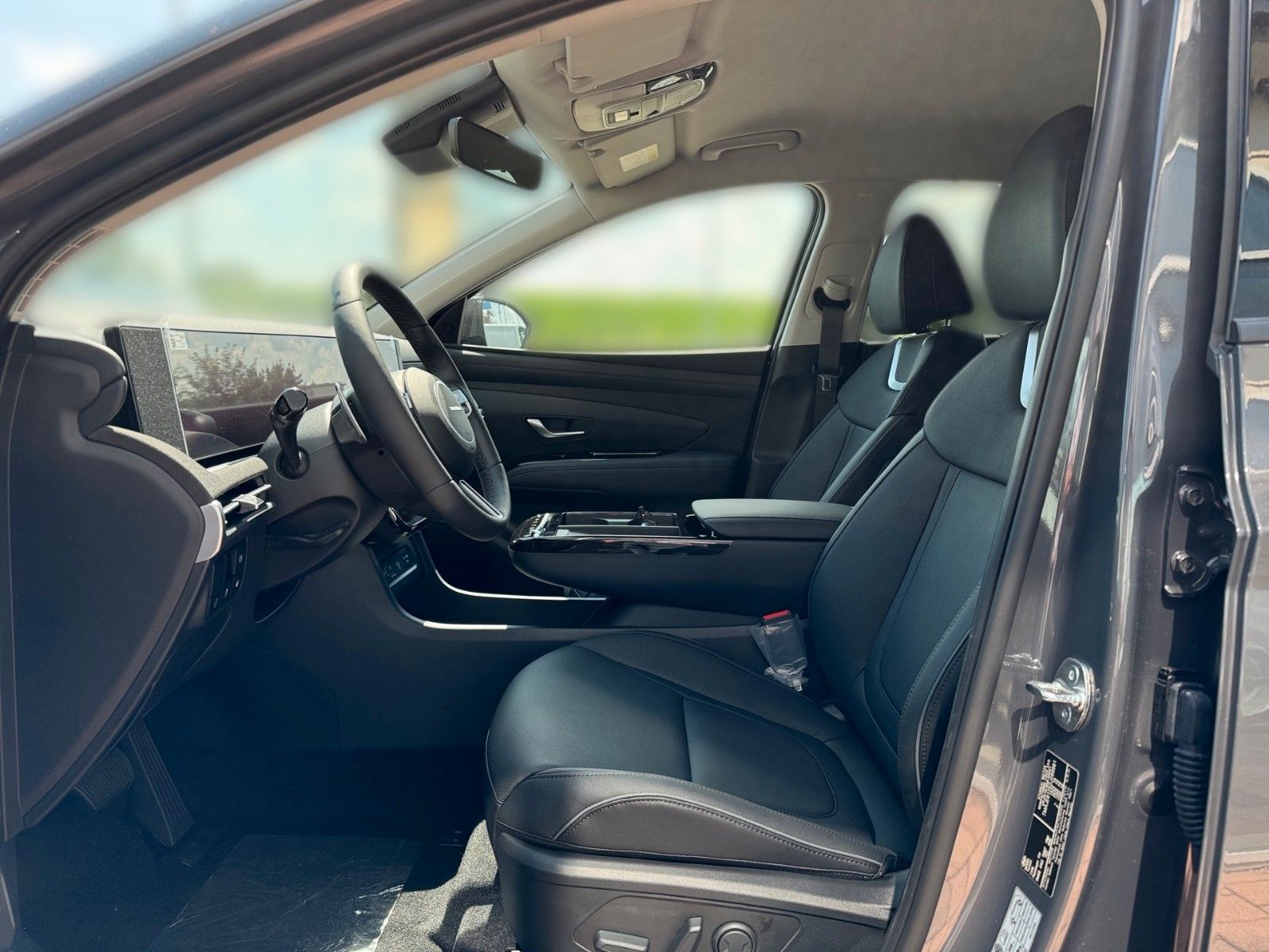 Hyundai Tucson Prime Plug-In Hybrid 4WD - Samsaru's Car Outlet