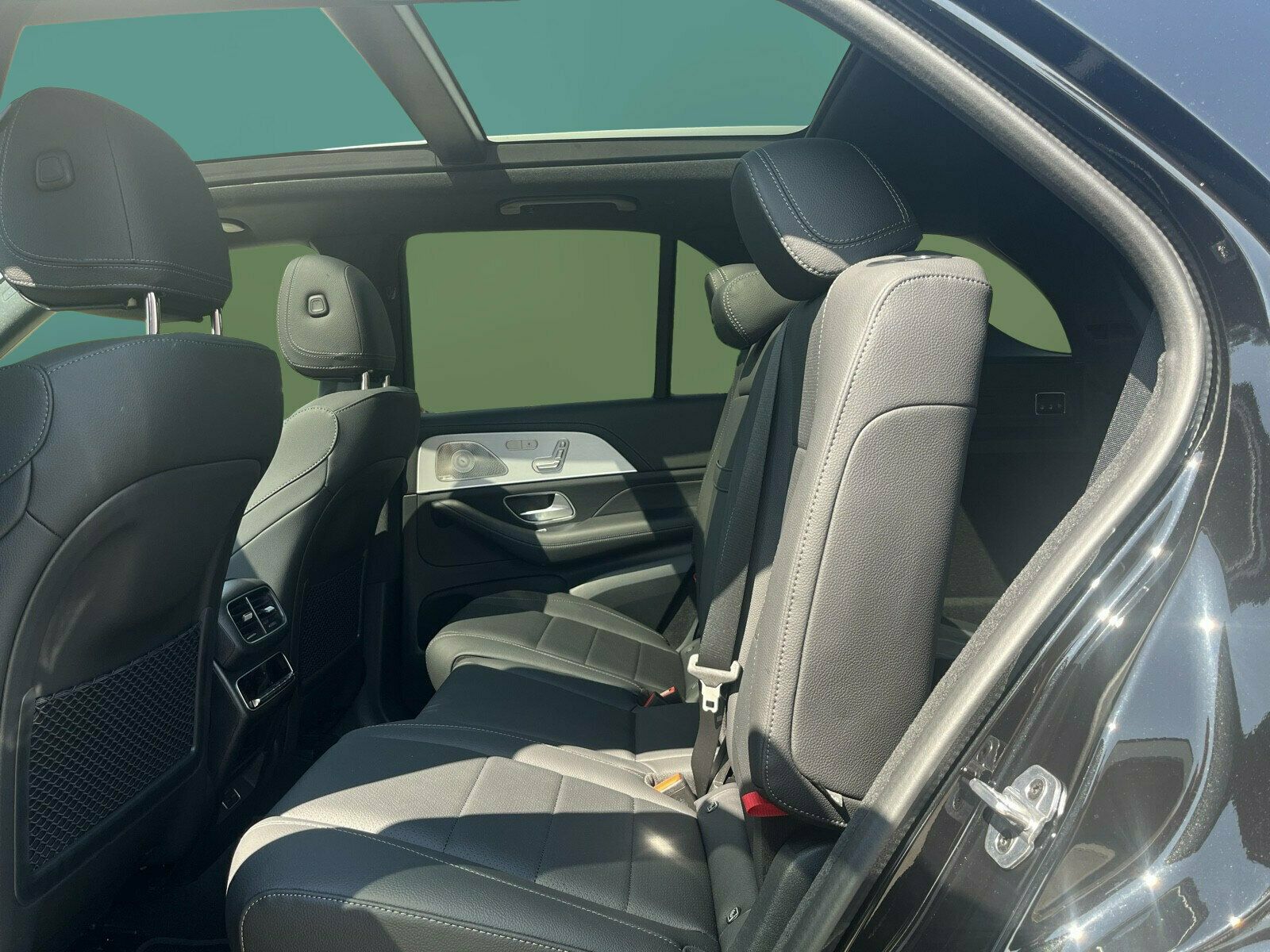 Mercedes-Benz GLE 450 d 7-SITZ+AHK+DISTRO+PANO+BURM+HUD+SITZKL
