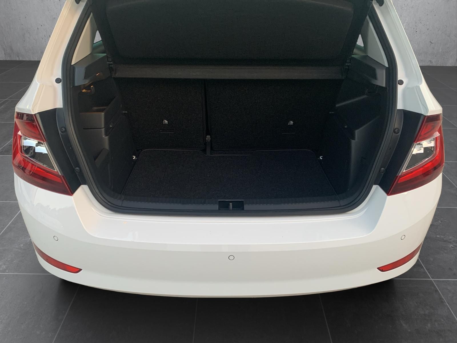 Skoda Fabia 1.0 TSI DSG - Samsaru's Car Outlet