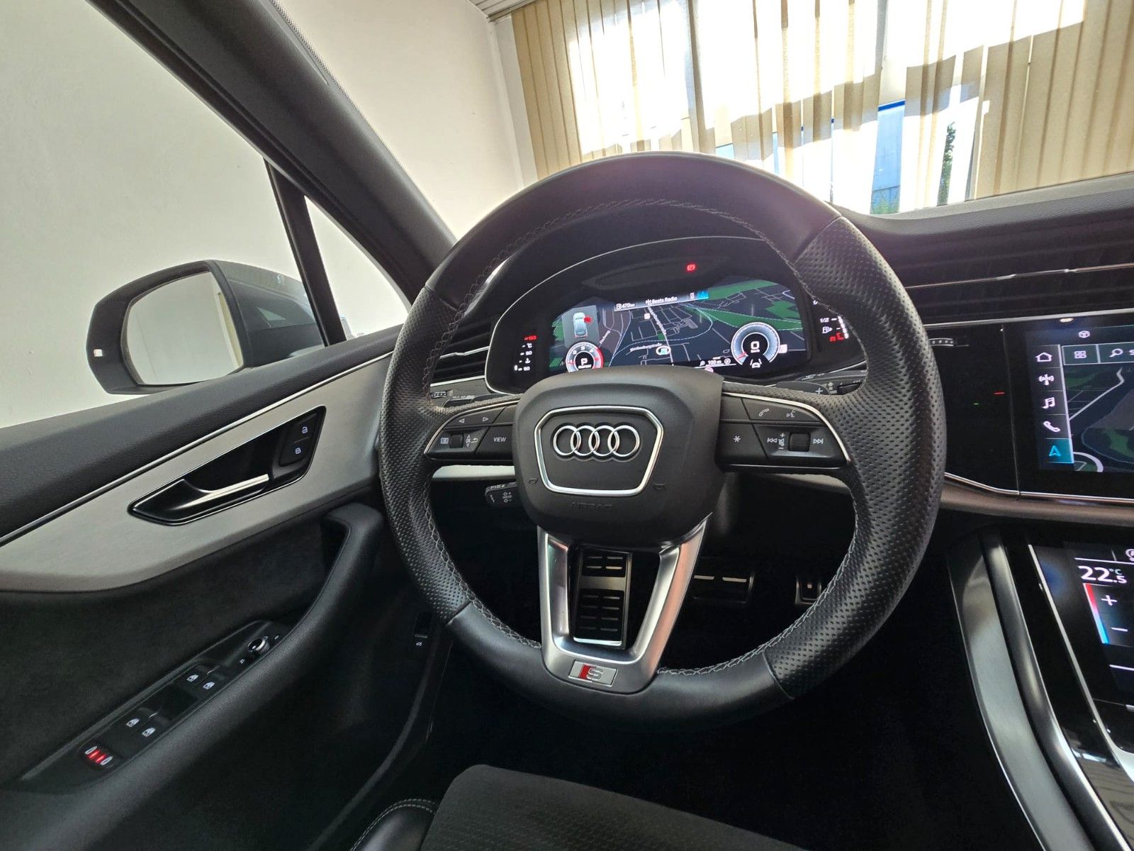 Audi Q7 50 TDI qu. S Line Panorama Luft B&O 21"