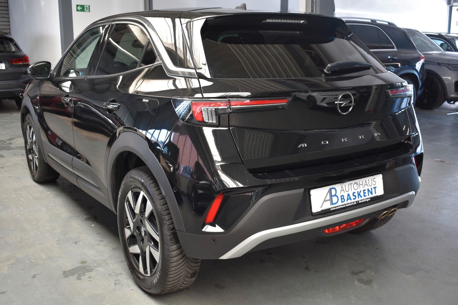 Opel Mokka 1.2 GS Line Black - Samsaru's Car Outlet