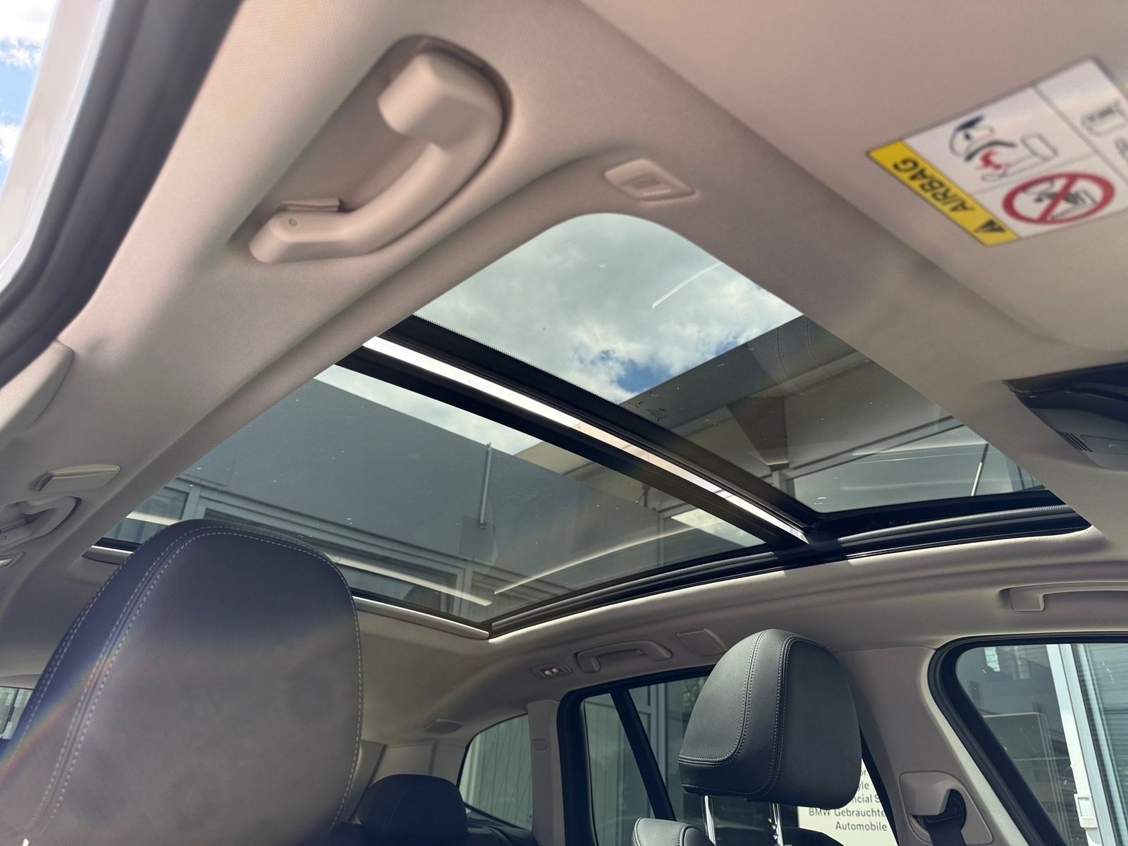 BMW X3 xDrive30e - Samsaru's Car Outlet