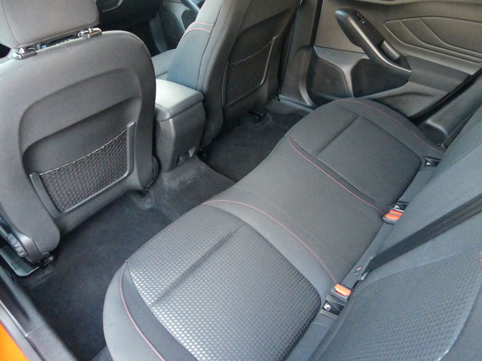 Ford Focus Turnier ST-Line*ACC*Race-Rot*