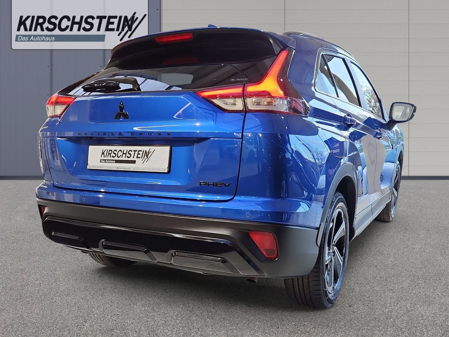 Mitsubishi Eclipse Cross Plug-In Hybrid Select Black WR Gar
