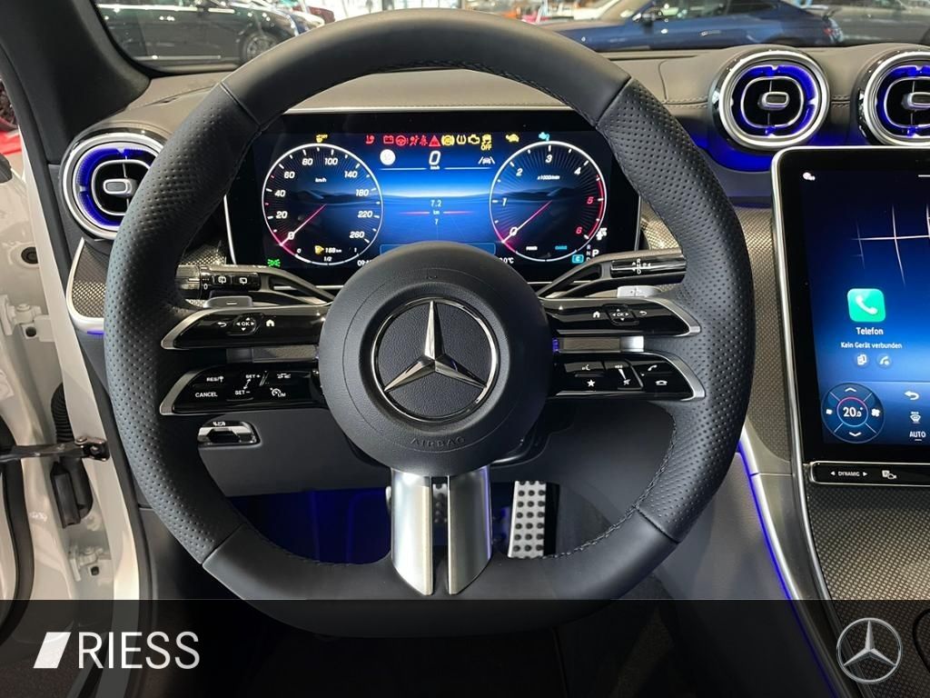 Mercedes-Benz GLC 200 d AMG+PANO+AHK+DIGI LIGHT+KEYL+DISTRONIC