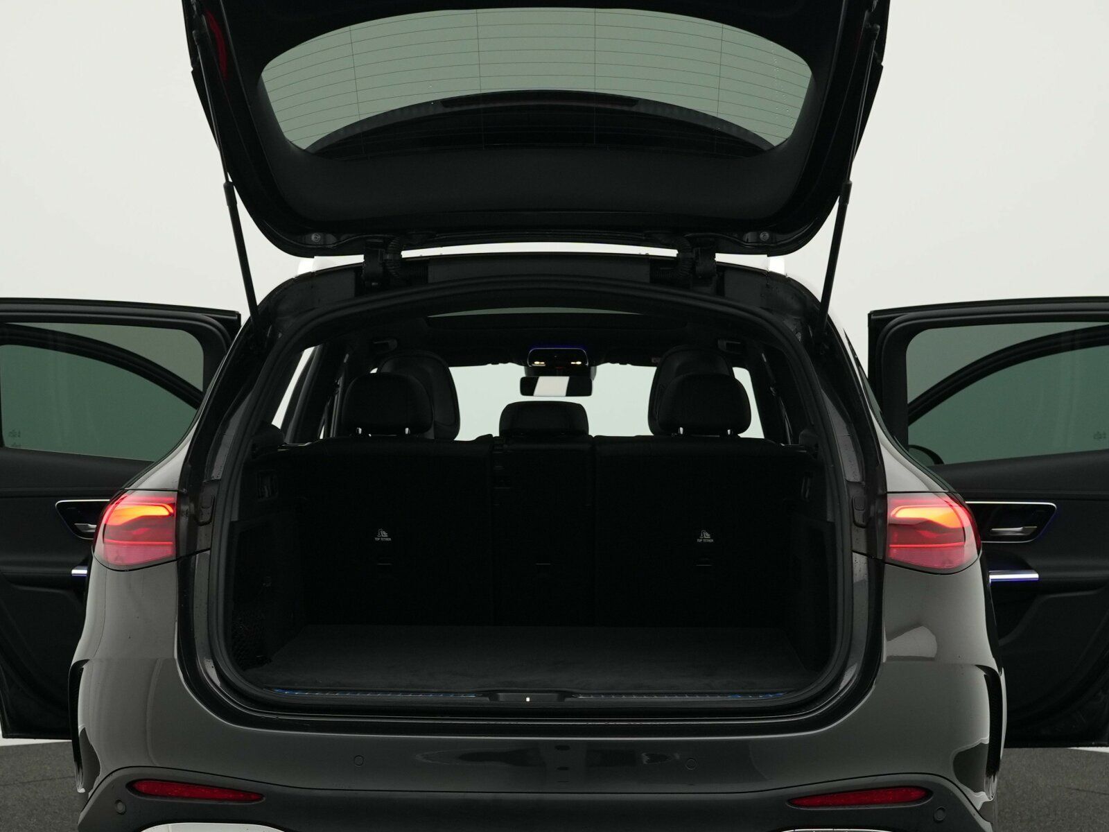 Mercedes-Benz GLC 300 d 4MATIC AMG-Line Pano+Distr+LED+Totw