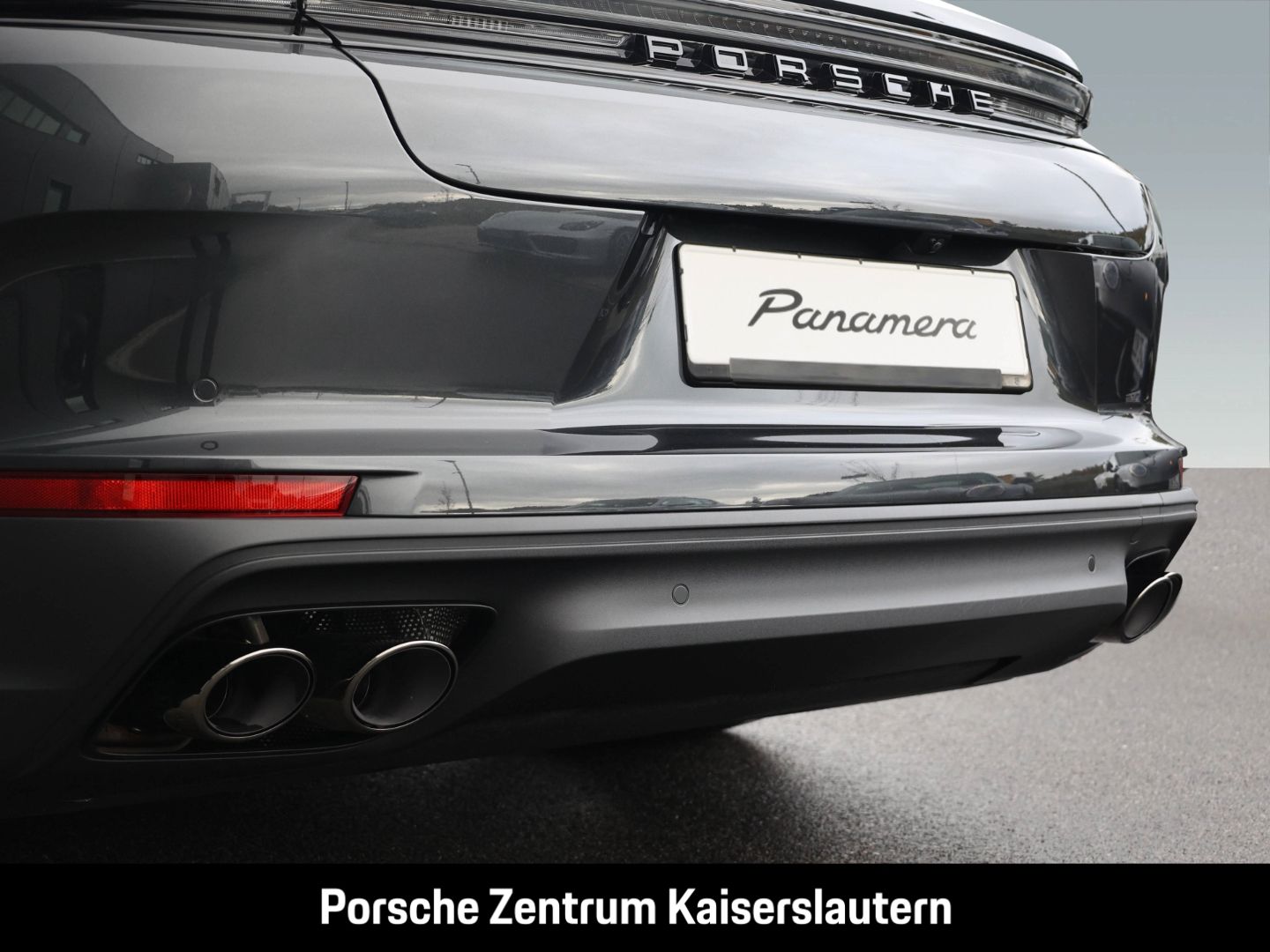 Porsche Panamera 4 E-Hybrid InnoDrive Surround-View LED