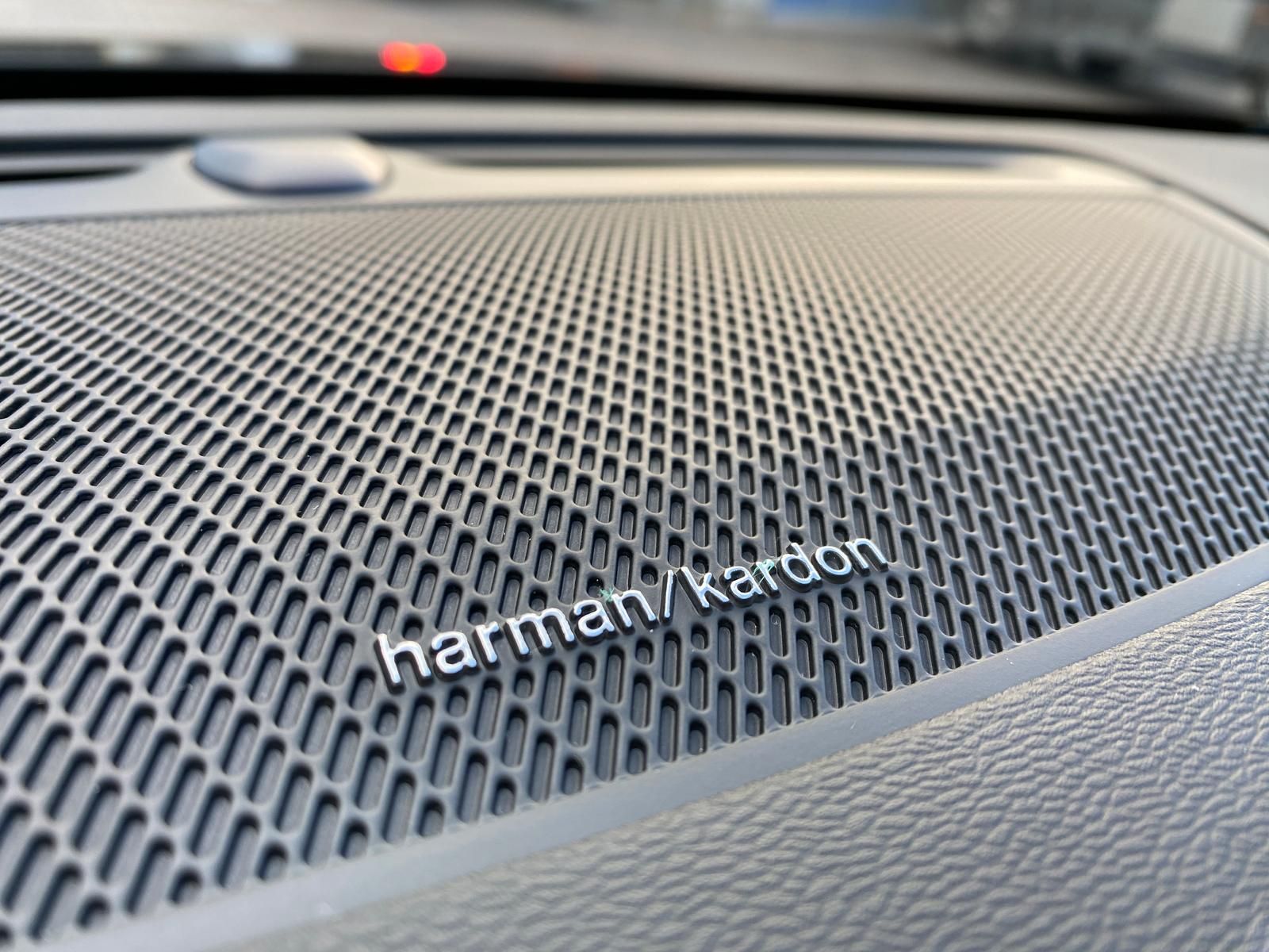 Volvo S60 T8 Recharge Plus Dark AWD CAM LED LHZ MEMORY