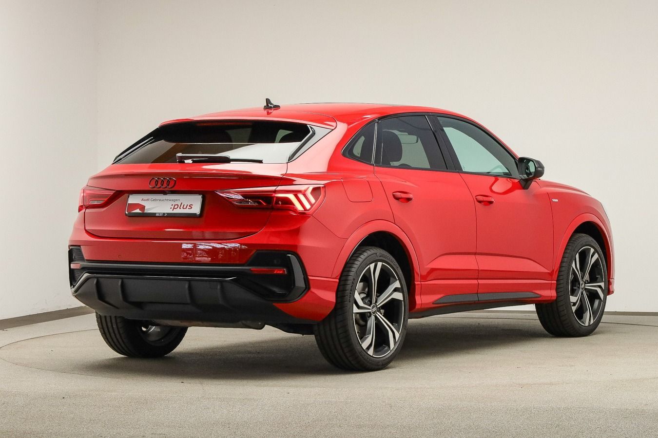 Audi Q3 Sportback S line 45 TFSIe Matrix, Assist, SON