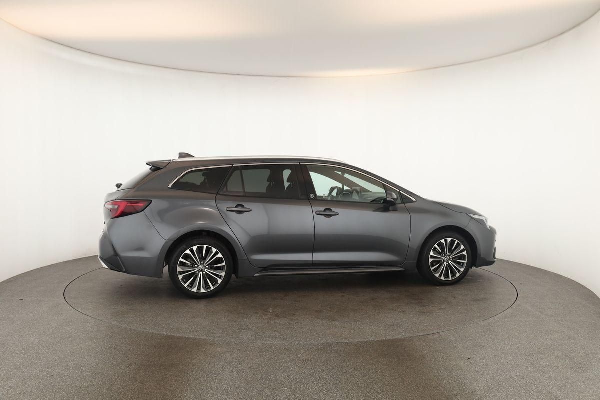 Toyota Corolla Touring Sports 2.0 CVT Team D Navi Kam