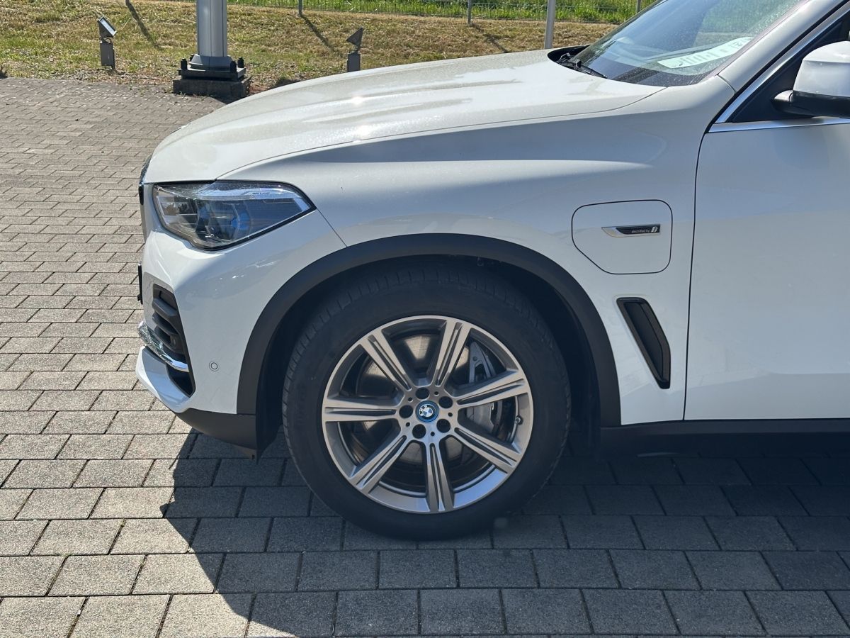 BMW X5 xDrive45e iPerformance AHK h&k 360° ACC