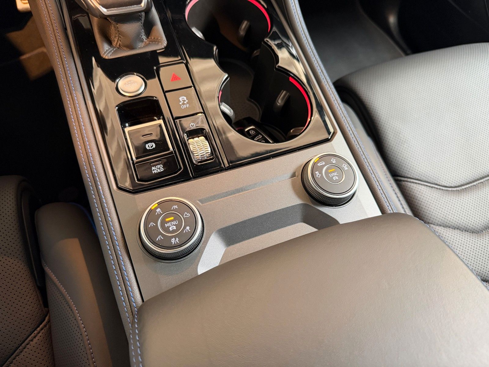 Volkswagen Touareg 3.0 V6 e-Hybrid 4Motion R *LED*Virtual*