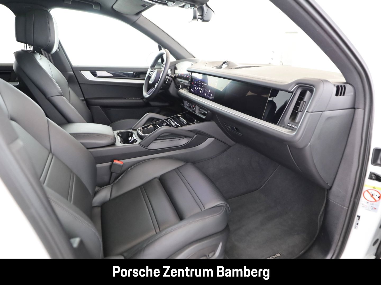 Porsche Cayenne E-Hybrid/ Inno-Drive/ BOSE/ AHK/ Sportab