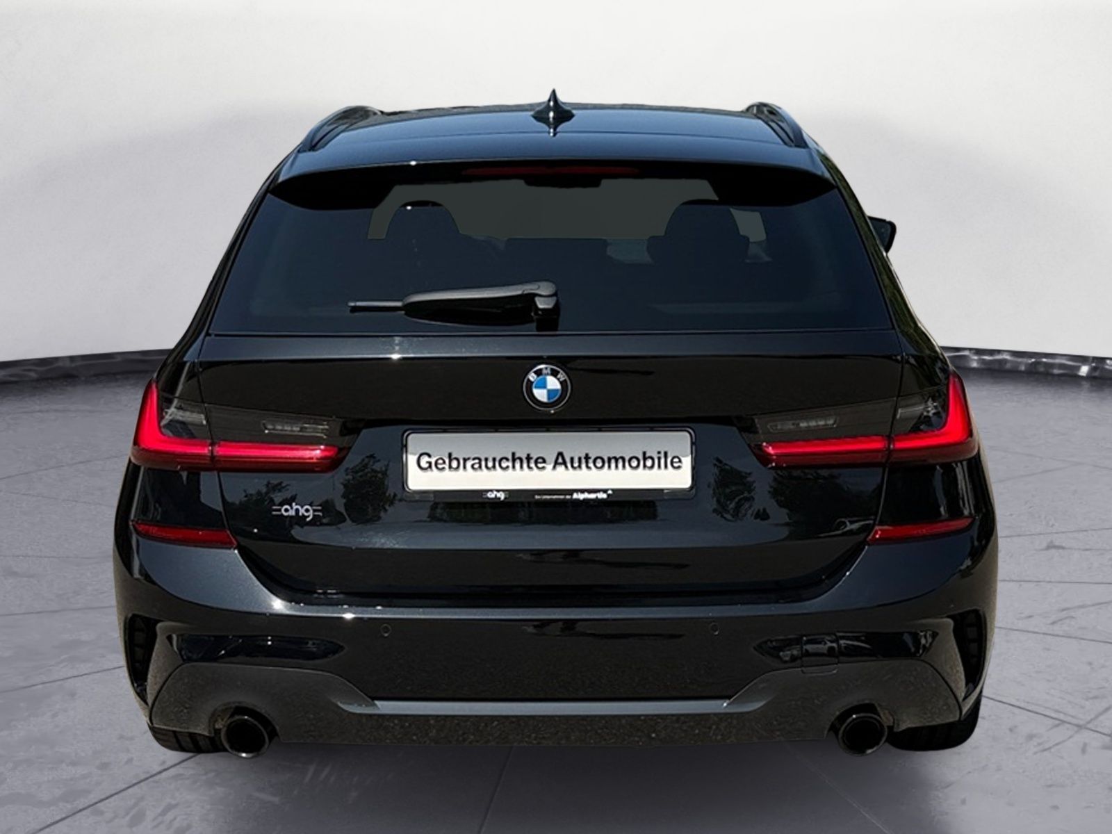 BMW 320d xDrive Touring M Sport - Samsaru's Car Outlet