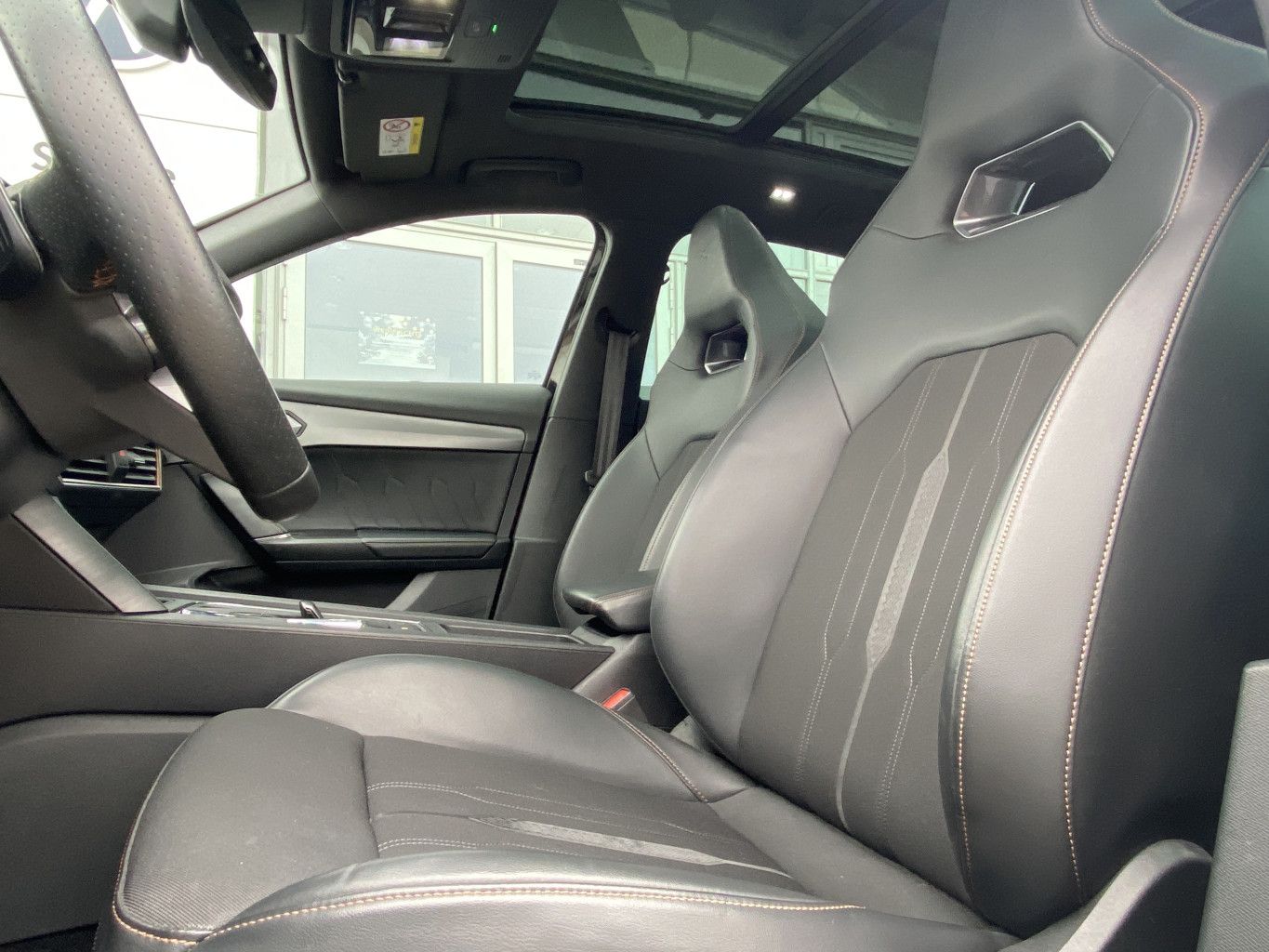 Cupra Formentor VZ 2.0 TSI DSG 4-DRIVE 19"-KUPFER+AREA