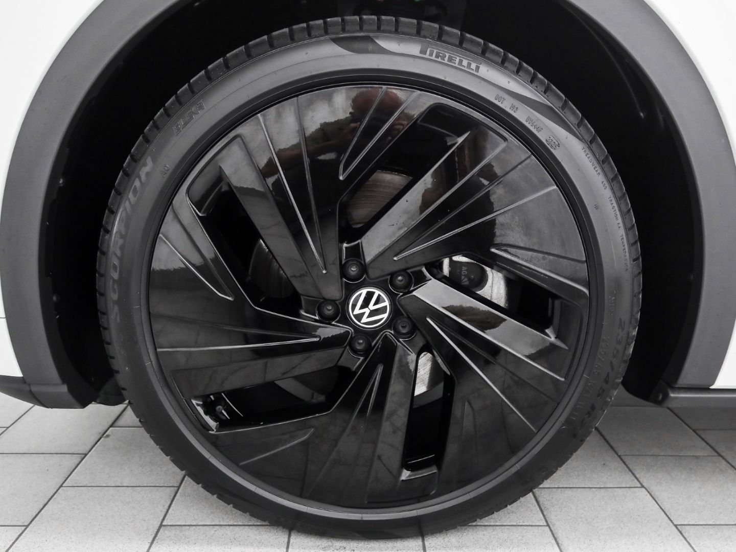 Volkswagen ID.4 GTX Pano AHK HuD AreaView Harman