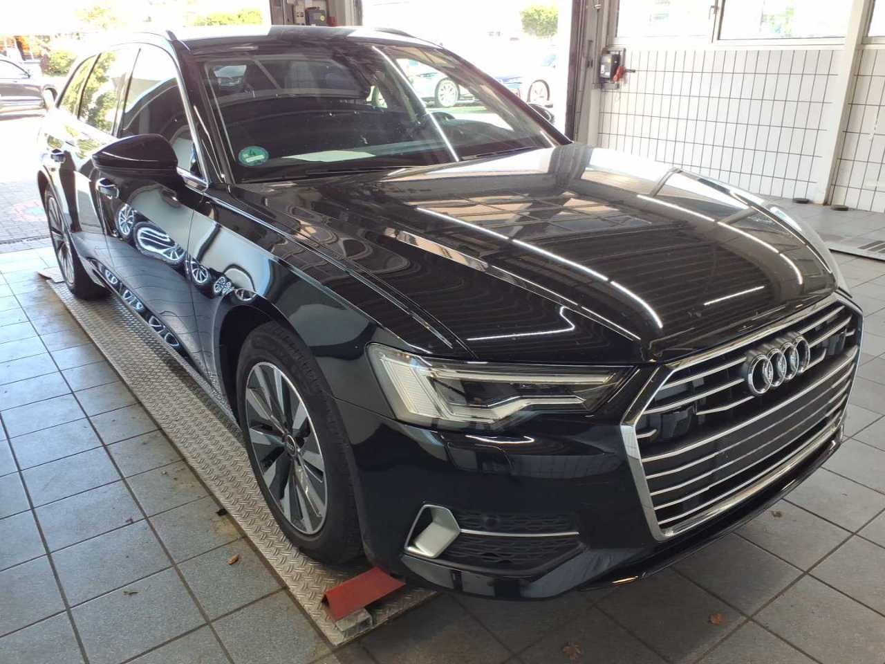 Audi A6 Avant 40 TDI S tronic SPORT - Samsaru's Car Outlet